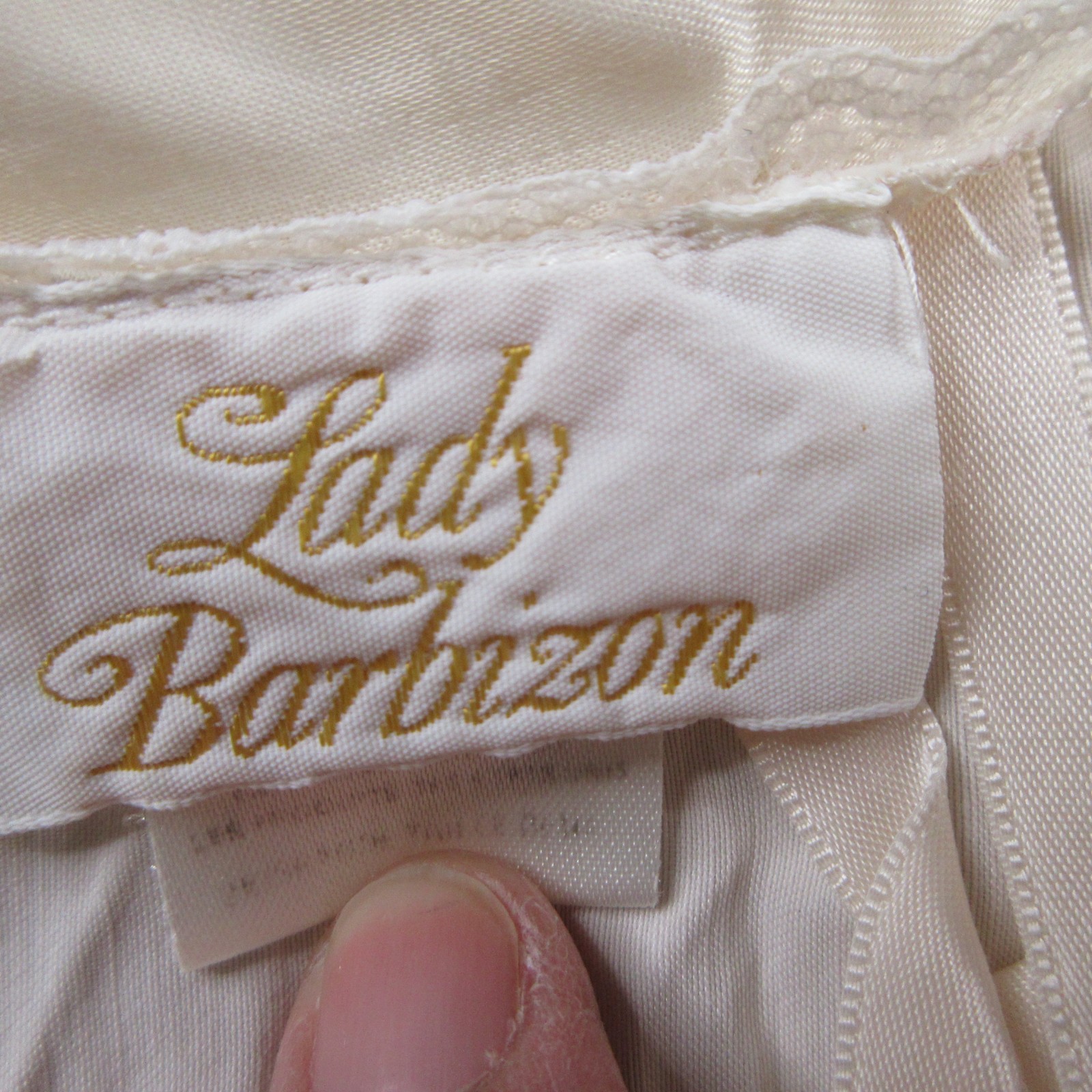 Vintage Lady Barbizon Nightgown Womens XL Beige Long Sleeve Sleepwear