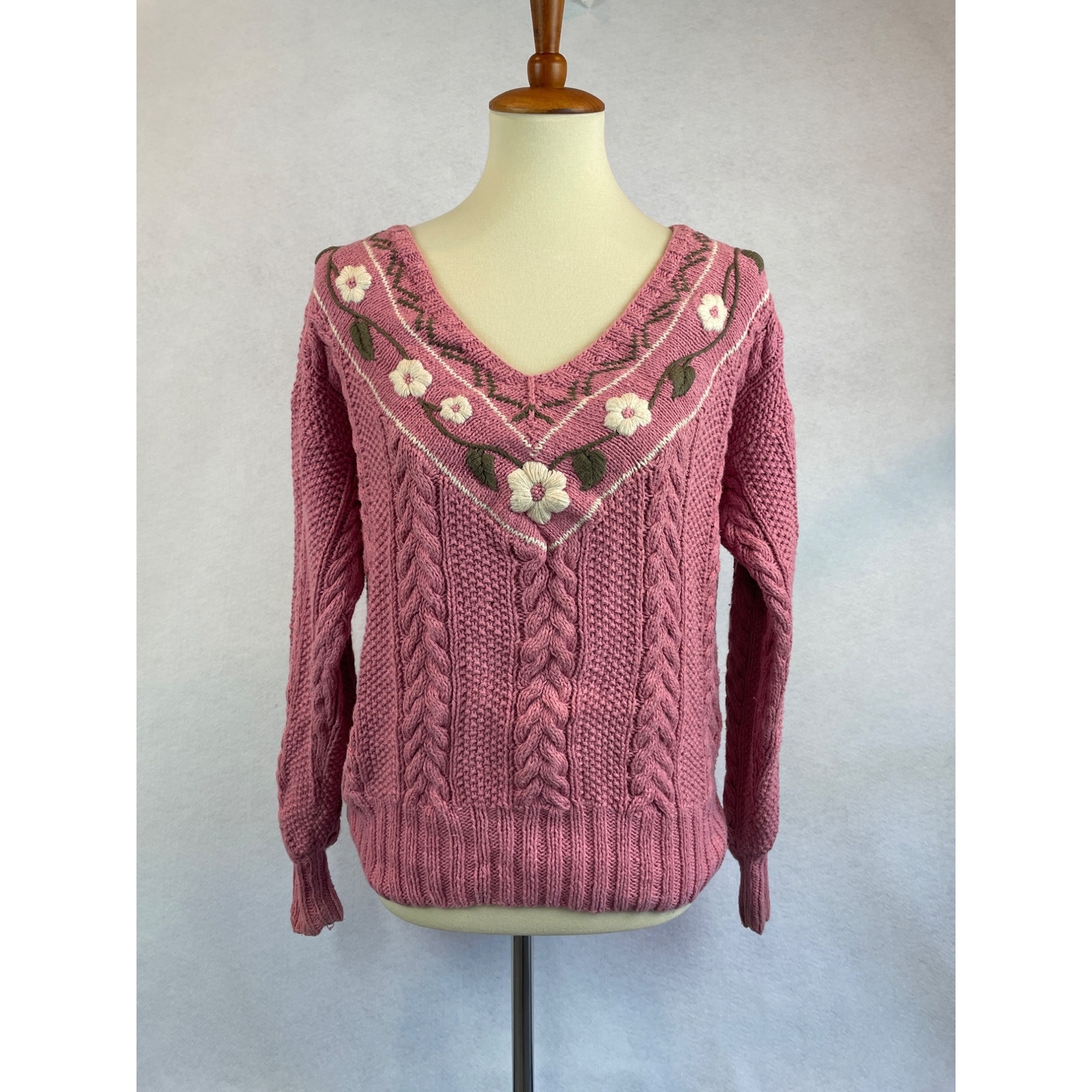 Vintage 80s 90s Melbourne Country Sweater Pink V Neck Floral Hand Knit Size M