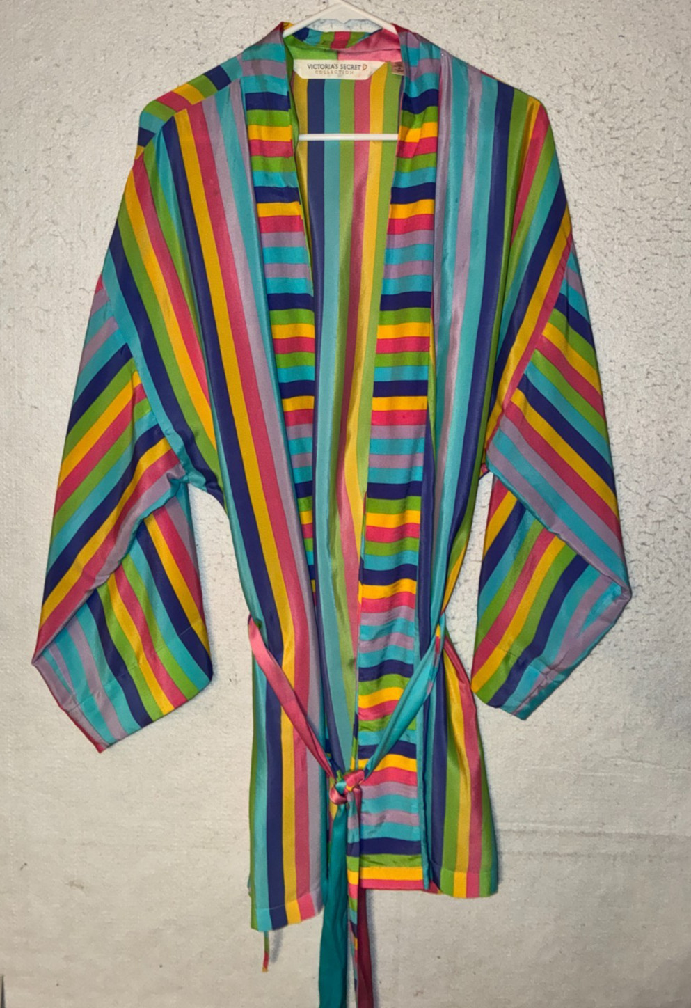 Victoria’s Secret Collections 1996 Vintage Satin Robe Size M Rainbow Rare