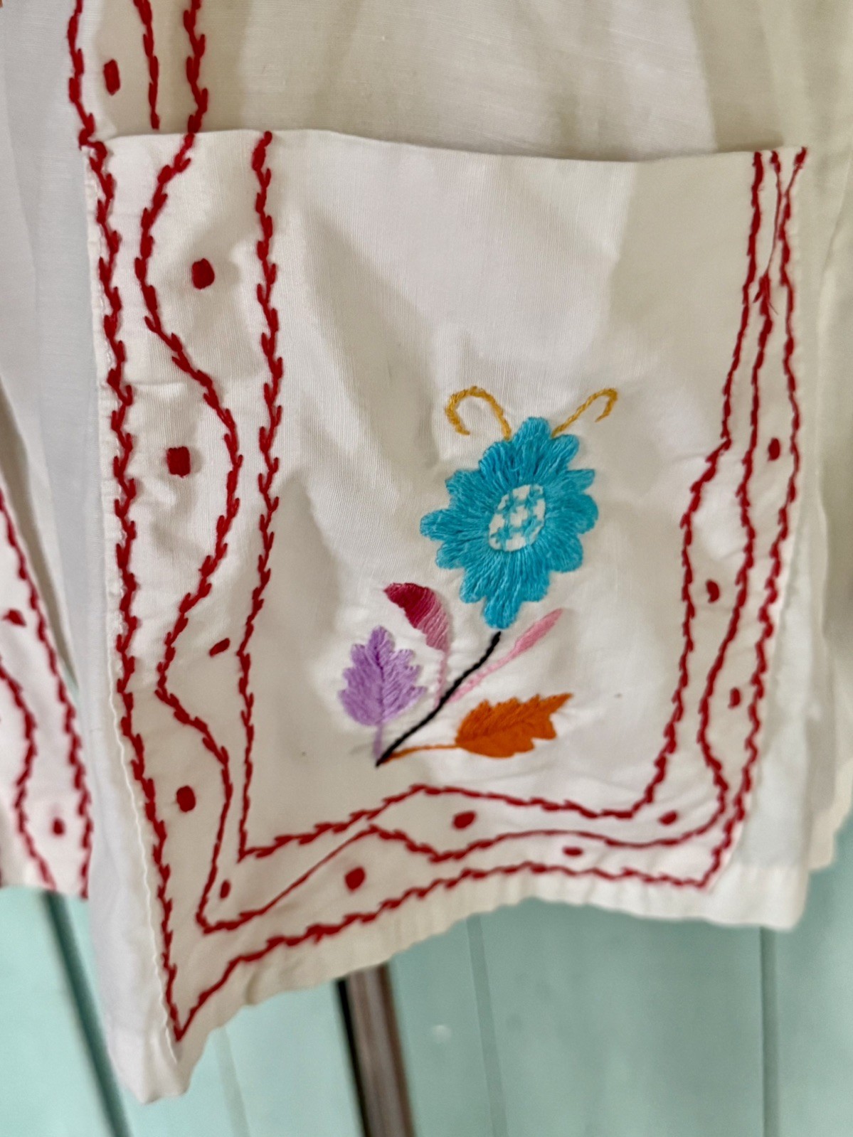 MINT 50s Cristina’s Boutique Mexican Tourist Shirt Hand Chain-Stitch Embroidery
