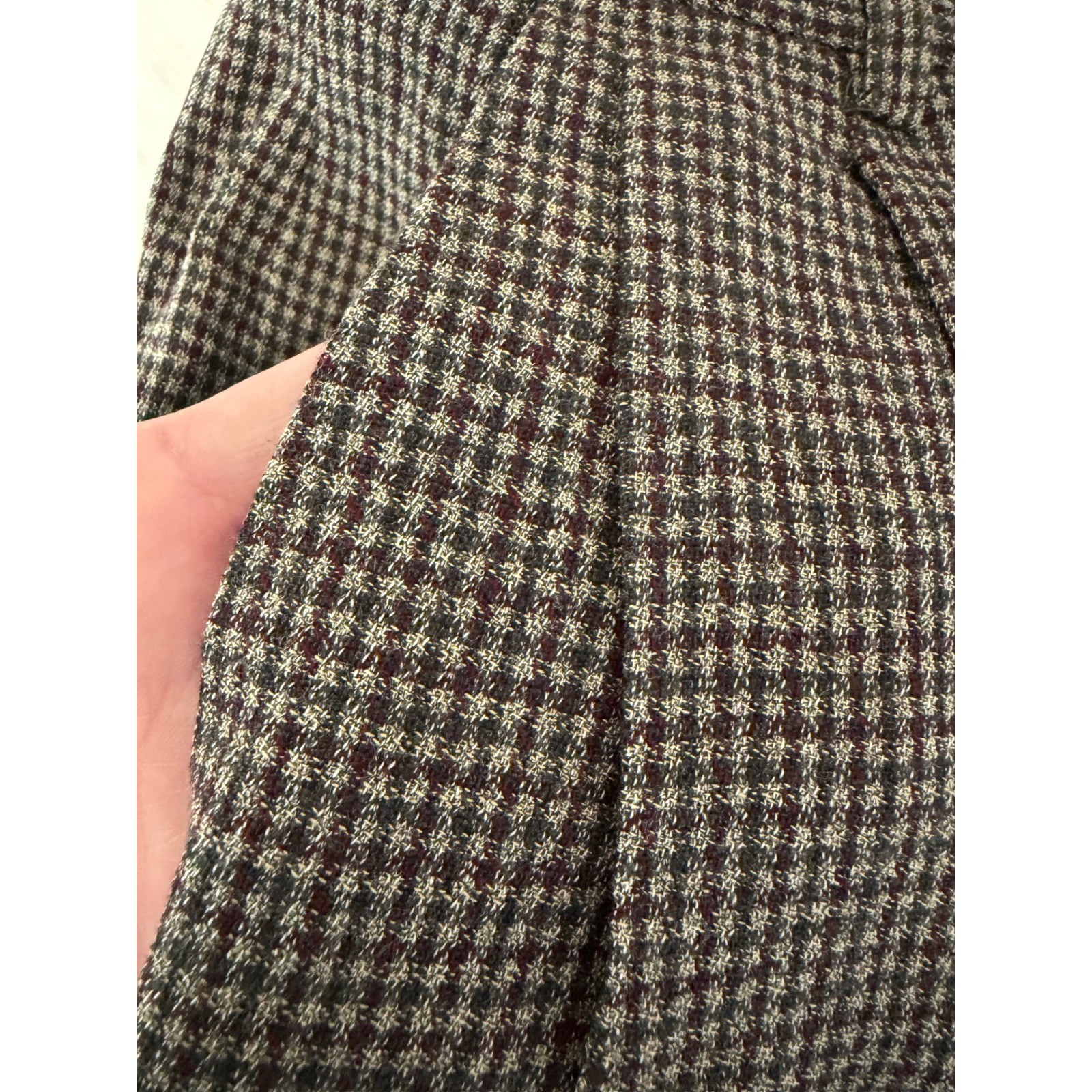 Vintage Liz Claiborne – Wool Blend Plaid Trousers Tan Green 1980’s Size 6