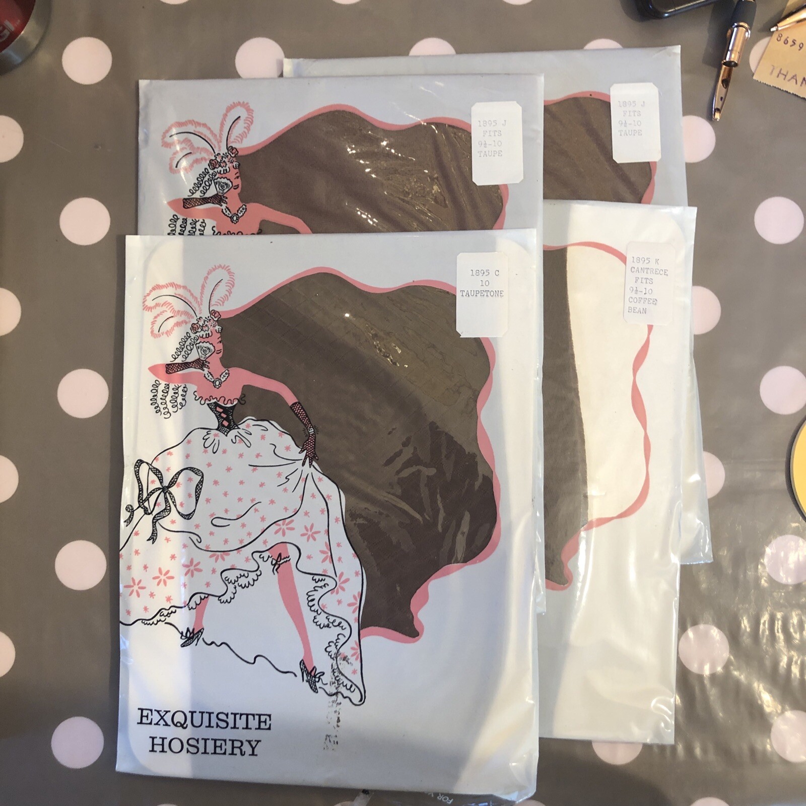 Vintage Stocking Hosiery 4 Seamless EXQUISITE Color Coffee &Taupe Size 9 1/2-I0