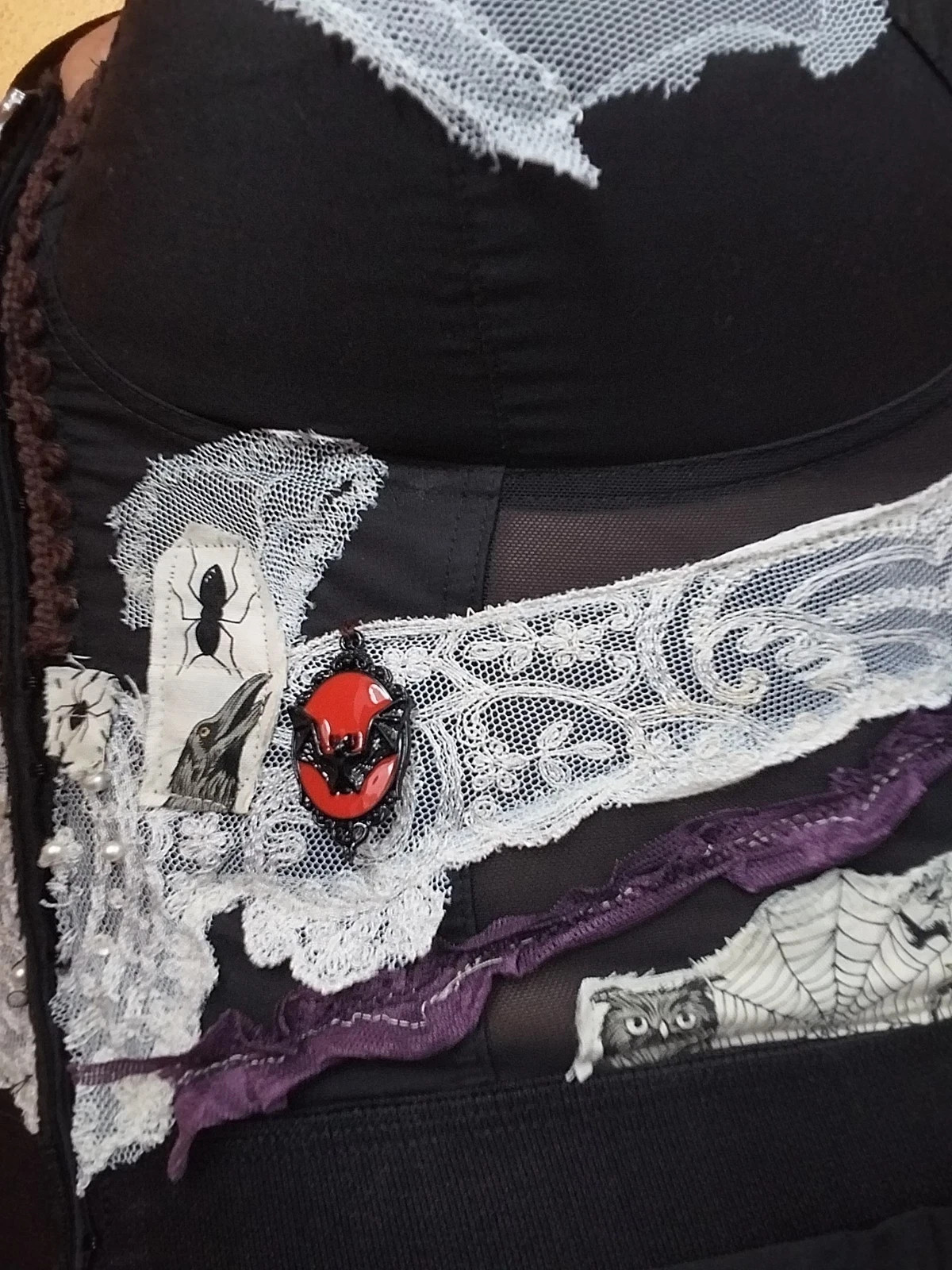 VTG BULLET BRA POINTY WAIST NIP GIRDLE BUSTIER BAT ART STEAMPUNK 42DD SPIDER WEB