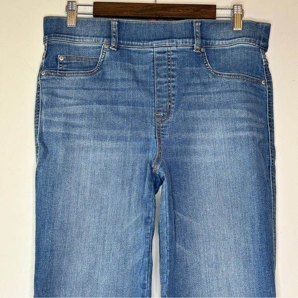 Spanx Ankle Straight Leg Jeans in Vintage Indigo Medium Wash Size XL