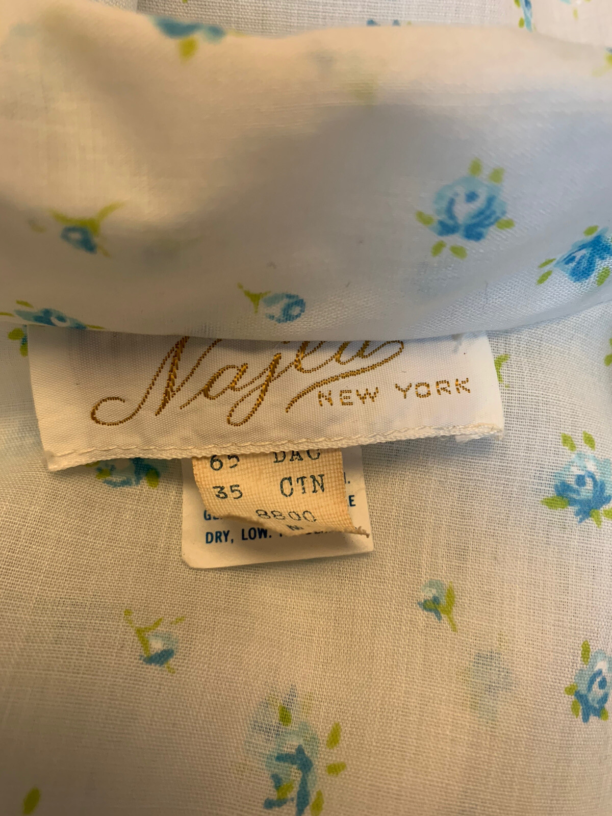 Vintage Najla New York Night Shirt Dainty Blue Floral Cotton Dacron M USA NOS