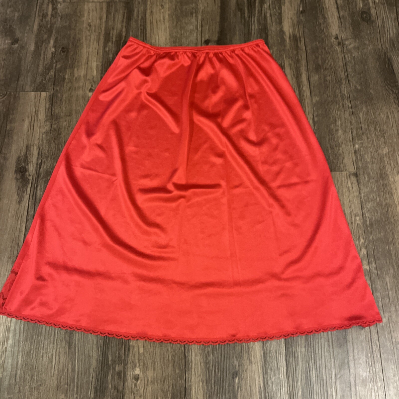 VTG Unique Union Made Red Lace Half Slip USA Small