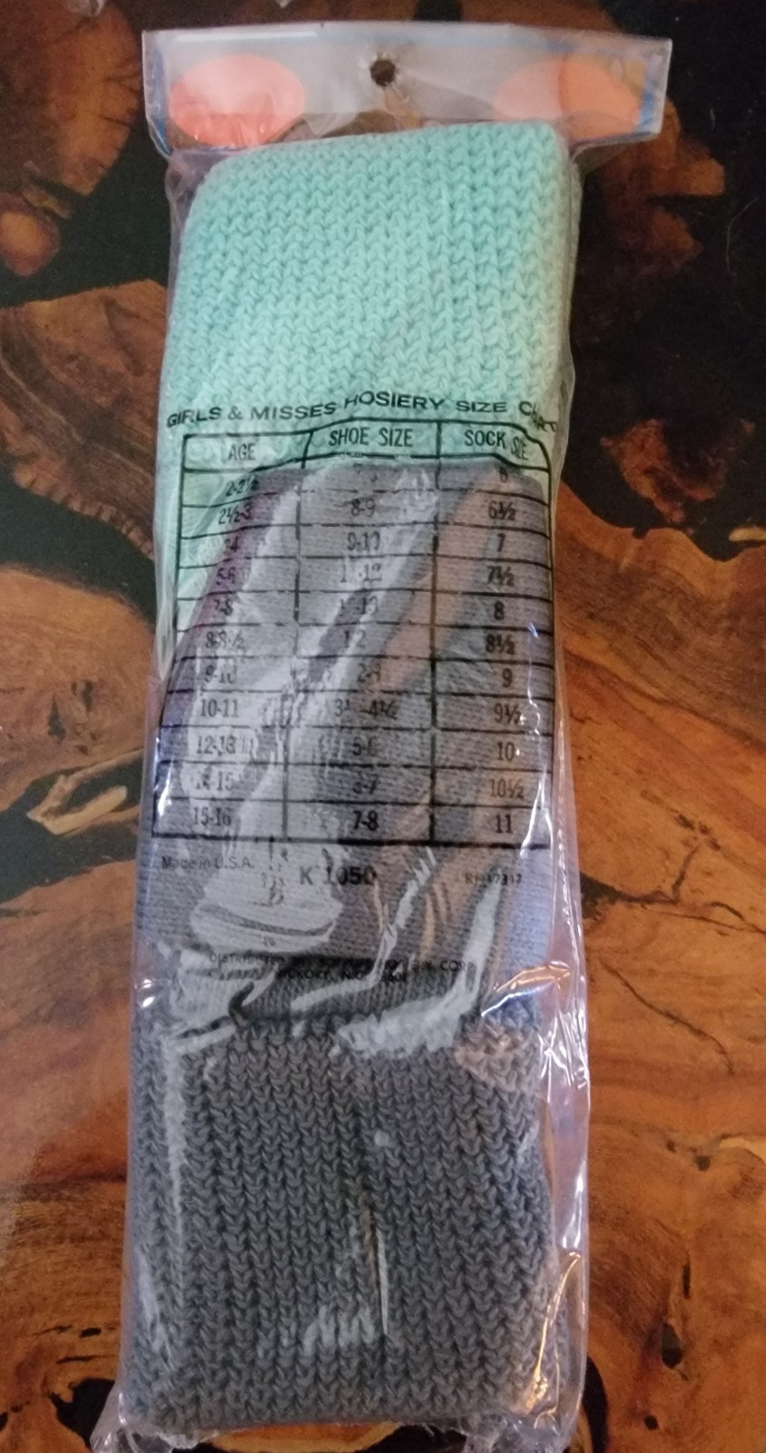 VTG Sofpuff NEW 2 Pair Socks Crew Sz 9 10 11 Vacuum Grip Slouch