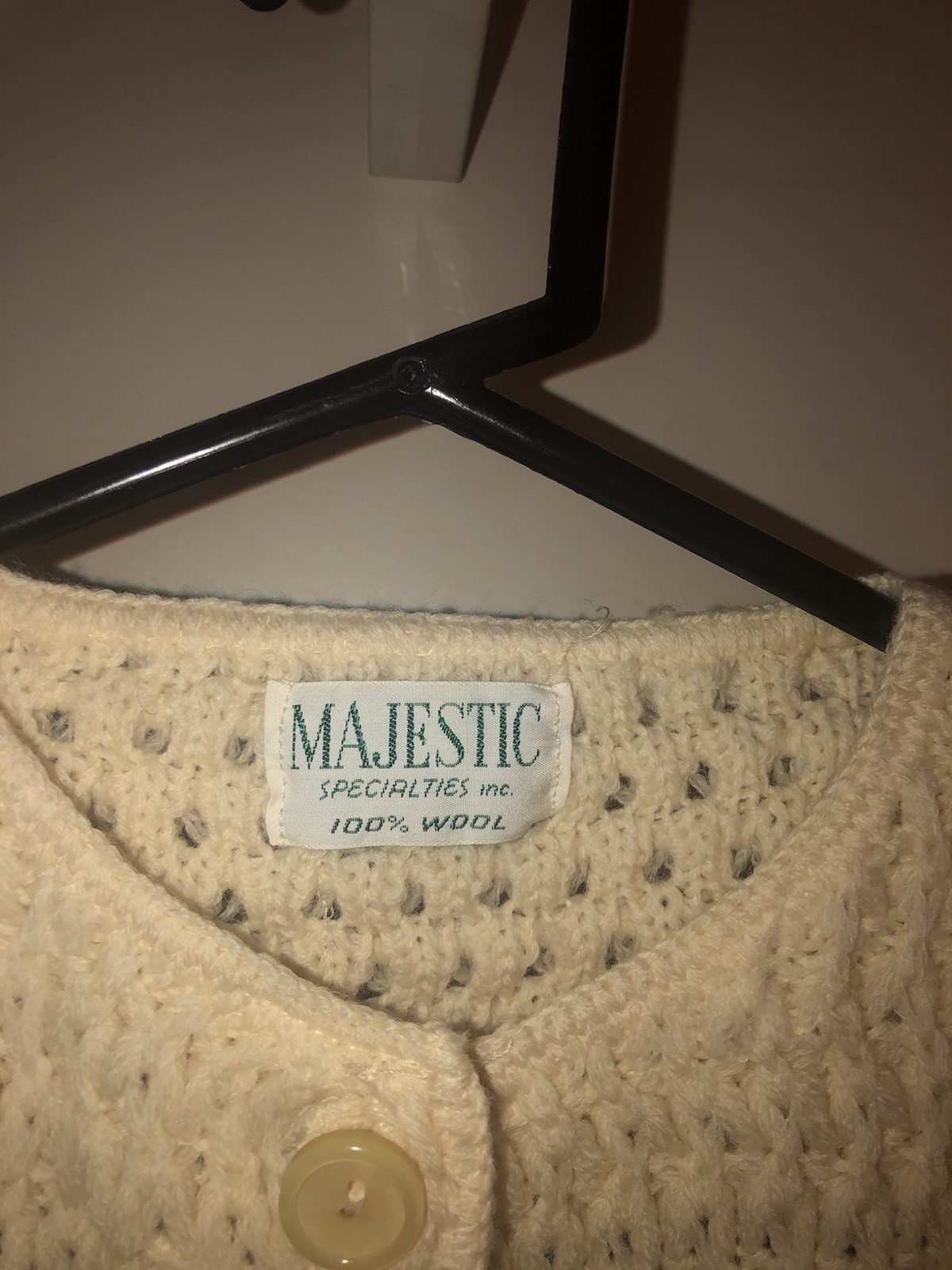VTG 1960s Majestic 100% Wool Crotchet Knit Floral Cardigan Sweater Cottagecore