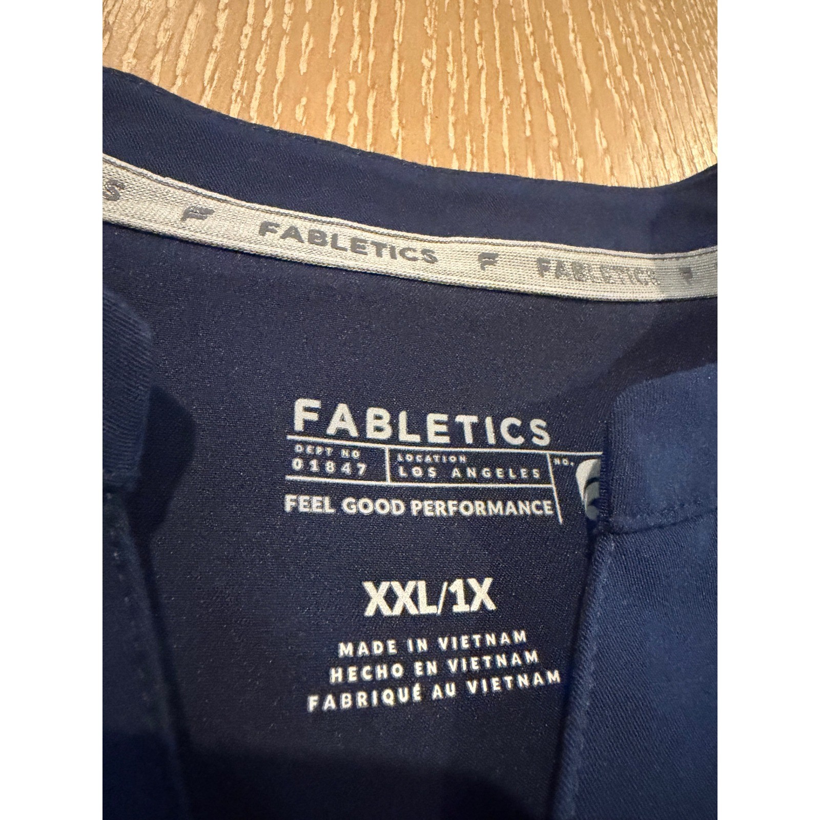 Fabletics Women’s XXL/1X Navy Blue Oversized Scrub Top Dolman Sleeve Pocket