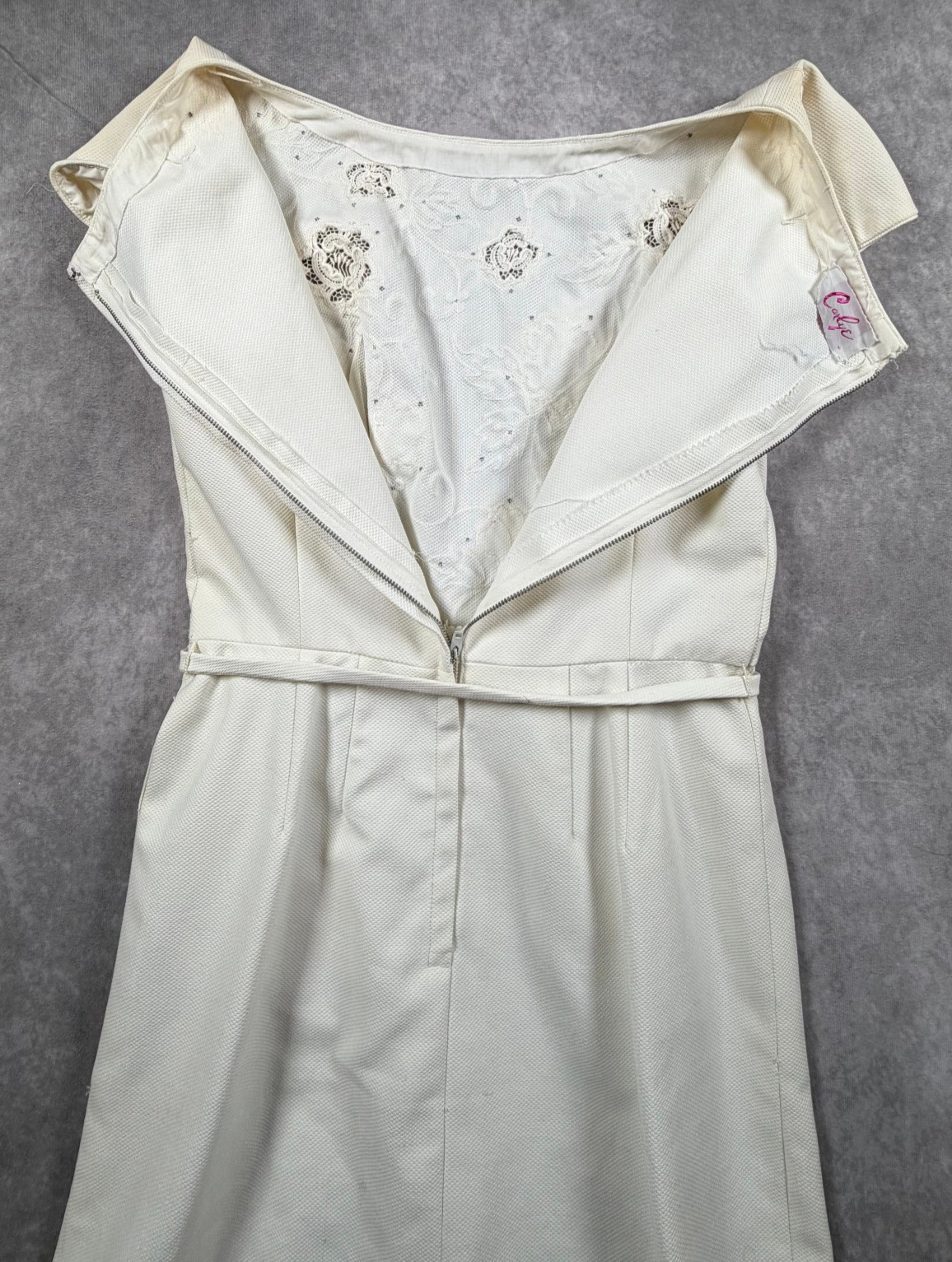 Carlye Vintage Womens Dress Ivory Floral Applique Cap Sleeve XS/S 50s 60s