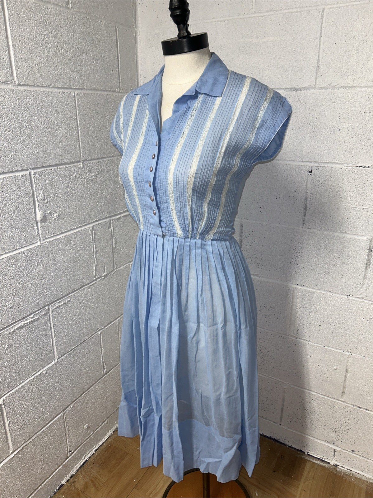 Vintage Hope Reed 1950s Shirt Dress Lace Sheer Baby Blue Pleated Skirt Midi B1