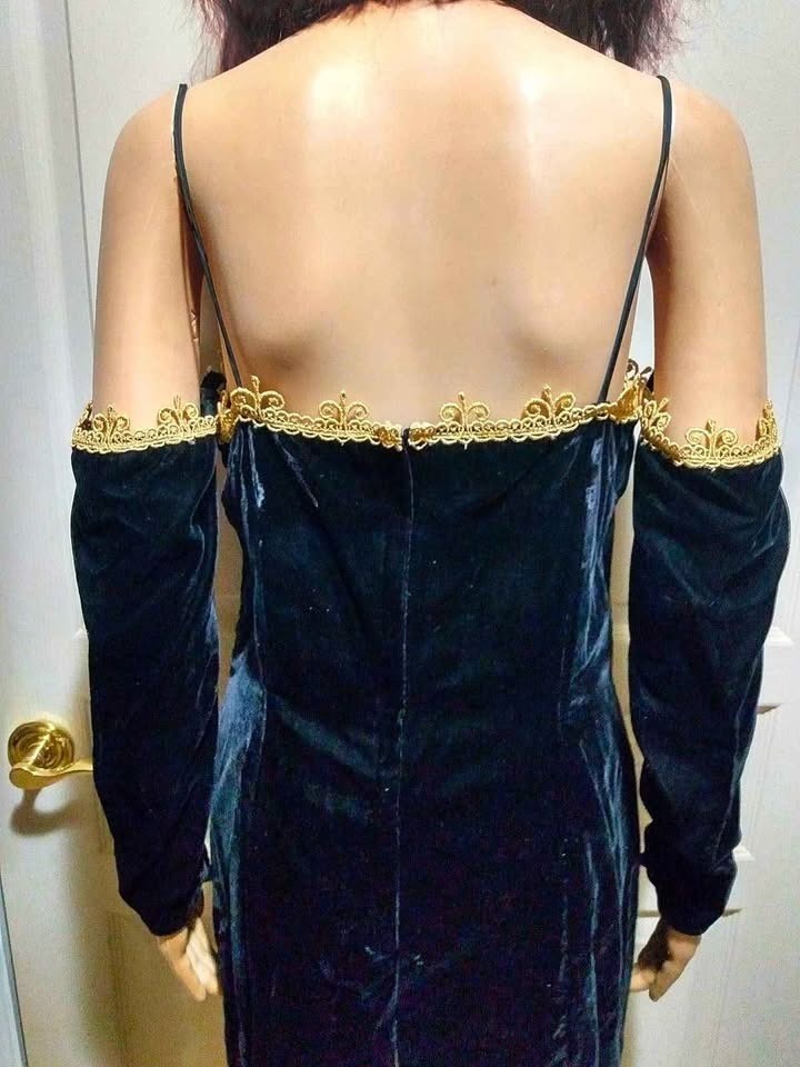 Vintage Fashion 1001 Nights Black Velvet Gold Lace Off Shoulder Dress USA Sz 13