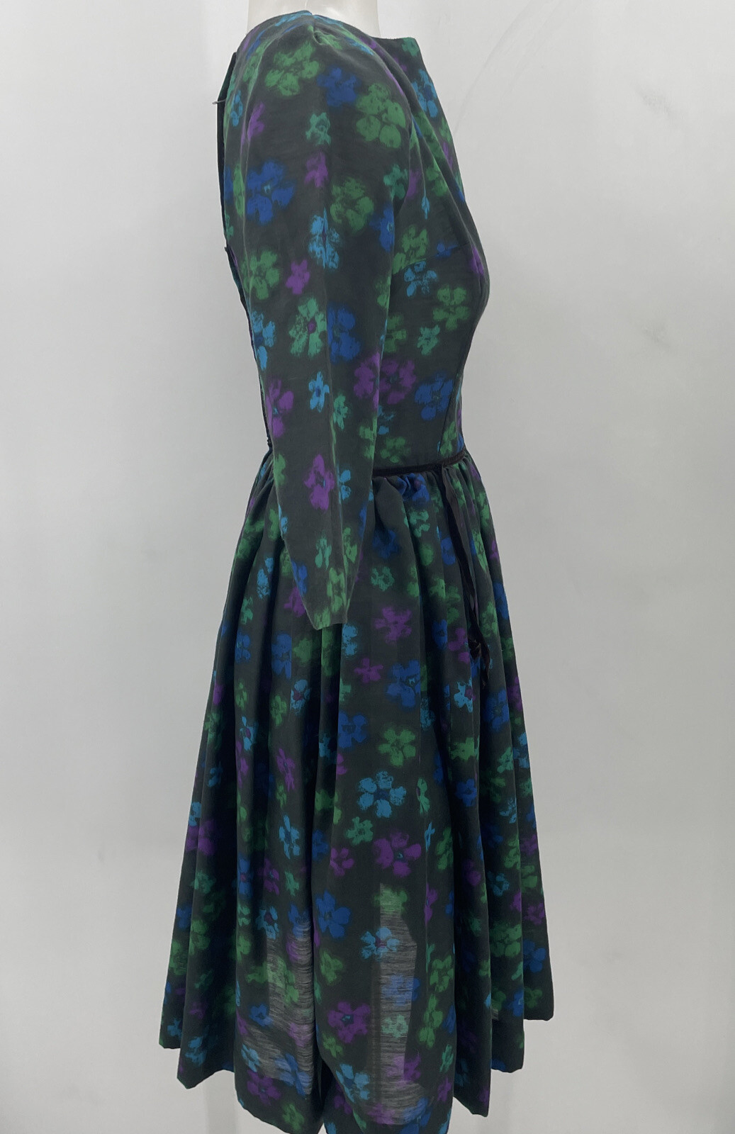 Vintage Mindy Ross Dress Fit and Flare Black Bright Flowers Party MOD Retro