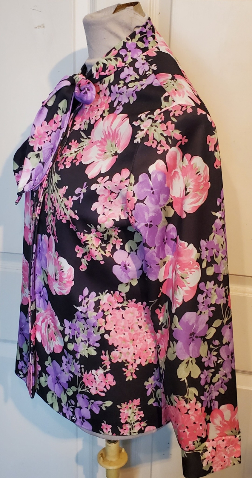 Vintage 70s Pink Purple Black Polyester Knit Blouse Tie NPC Fashions B38