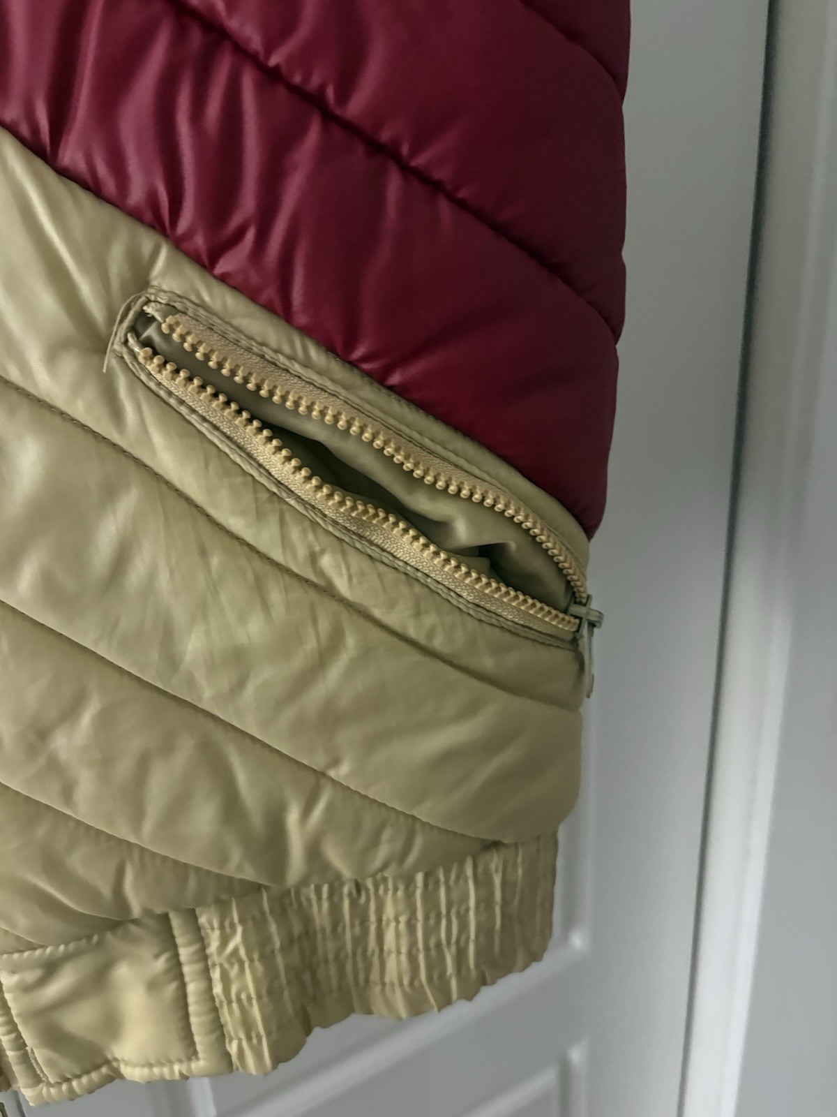 Vintage Changing Scene Puffer Jacket Needs Zipper Replaced