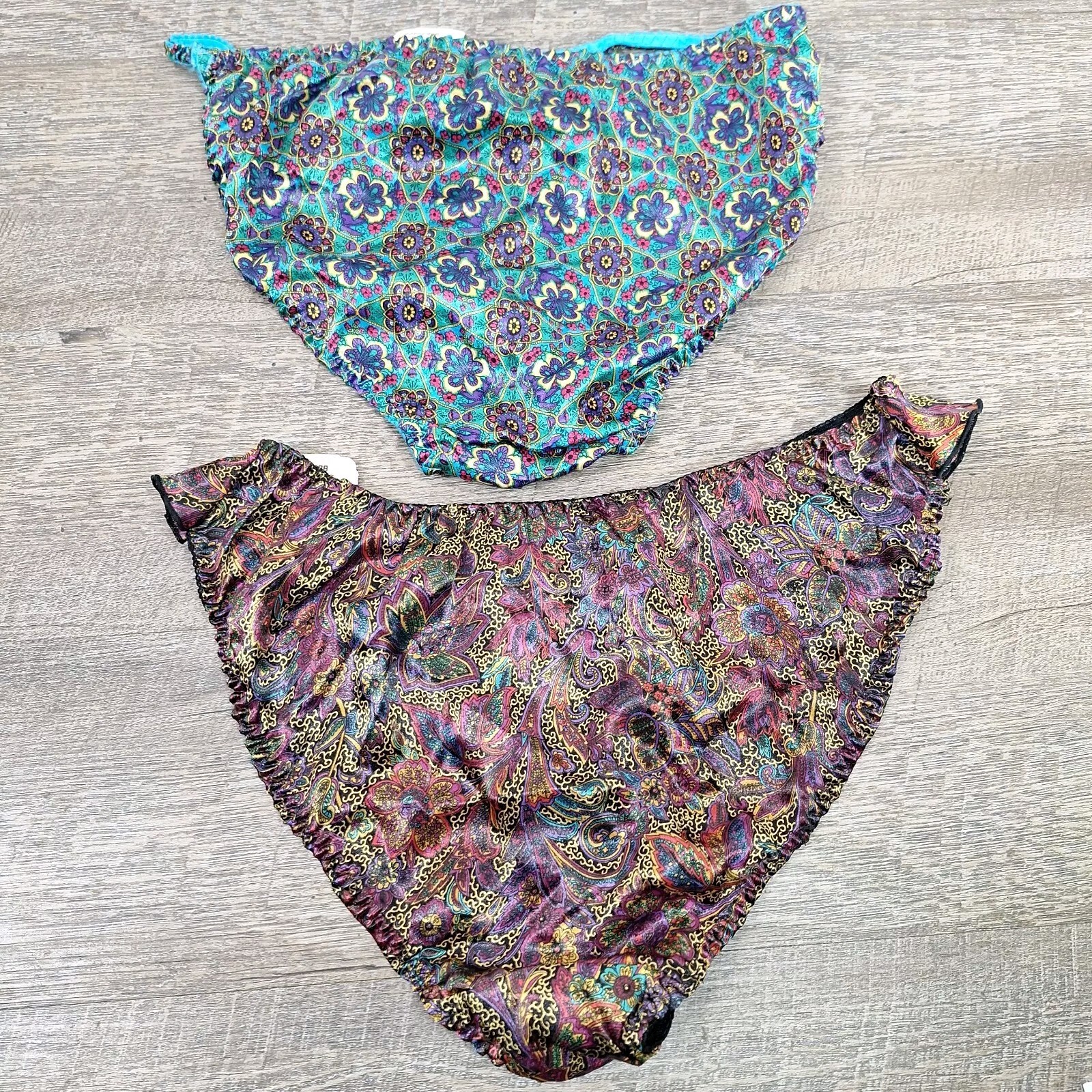 Vintage New W/ Tags Flutter & String Bikini Panties Shiny Floral Satin Sedu Sz 7