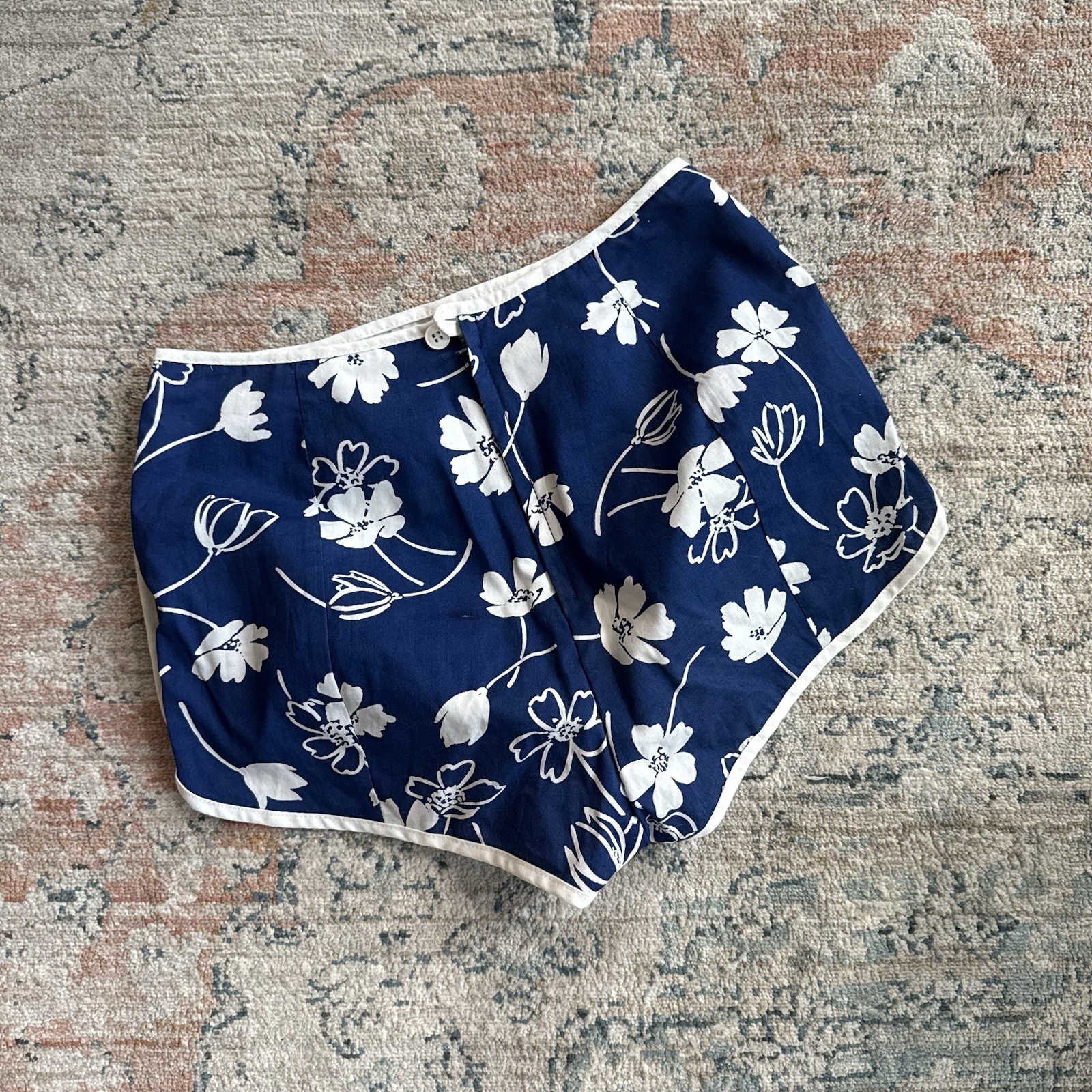 Vintage 70s California Poppy by Lanz Blue Floral Swim/Beach Shorts, Small