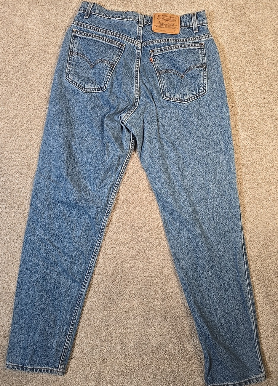 Levi’s 962 Vintage Loose Fit Straight Med Wash Orange Tag USA Made Juniors 11 M