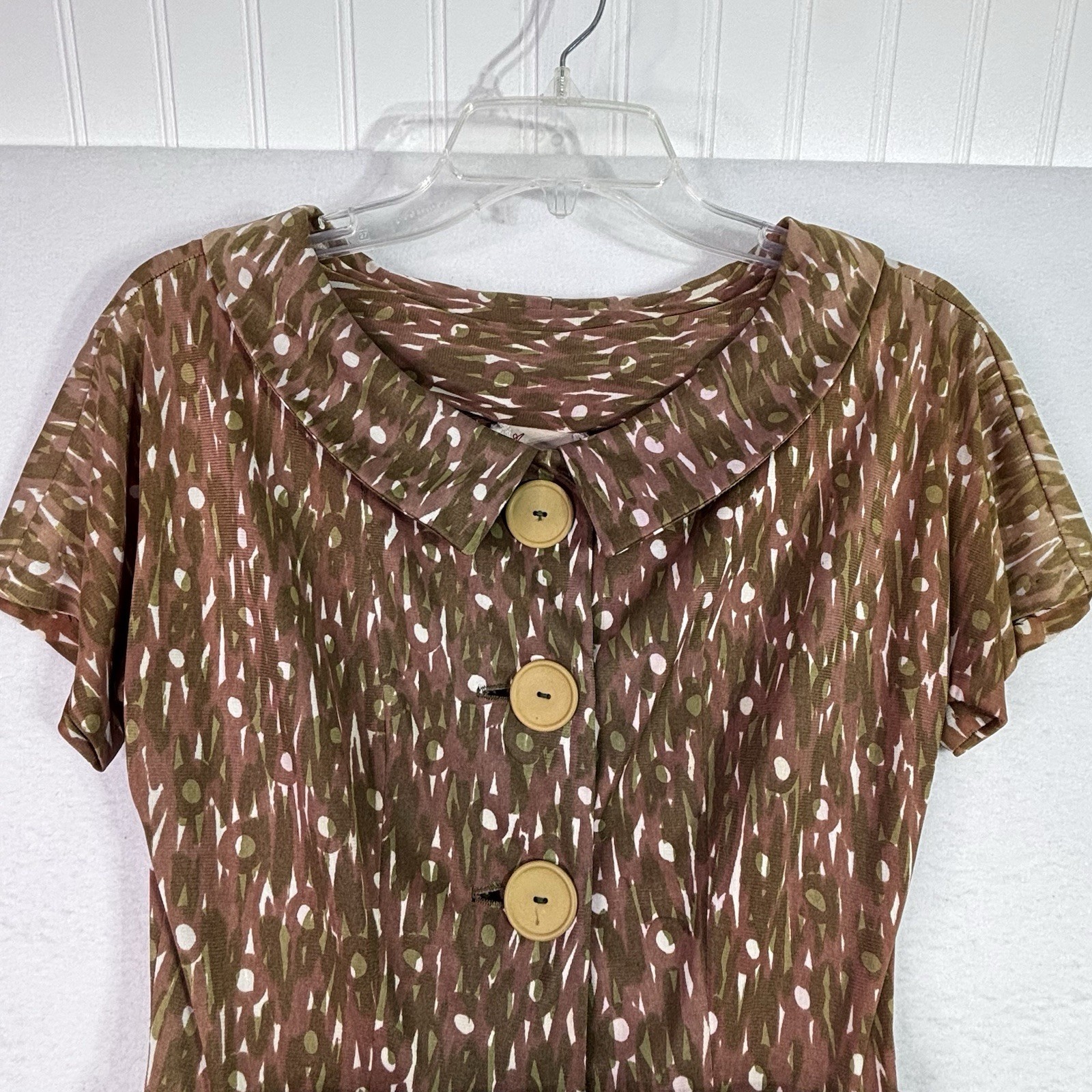 Vtg 60s Claire Tiffany Traveler Tea Dress 3 large buttons belted brown/green