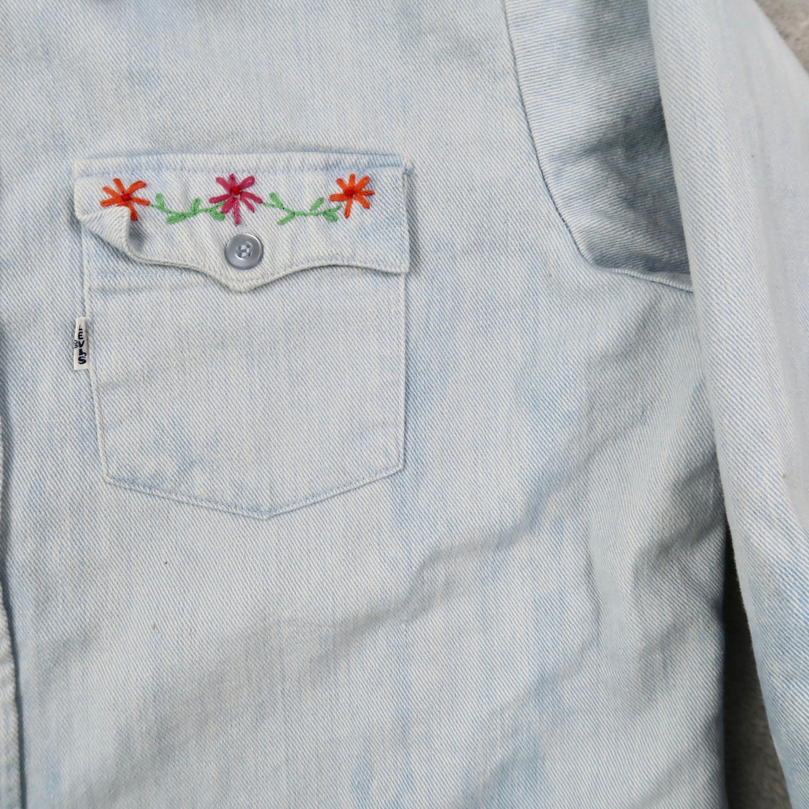Vintage 70s Levis Big E Denim Shirt Womens M Floral Embroidered Western USA