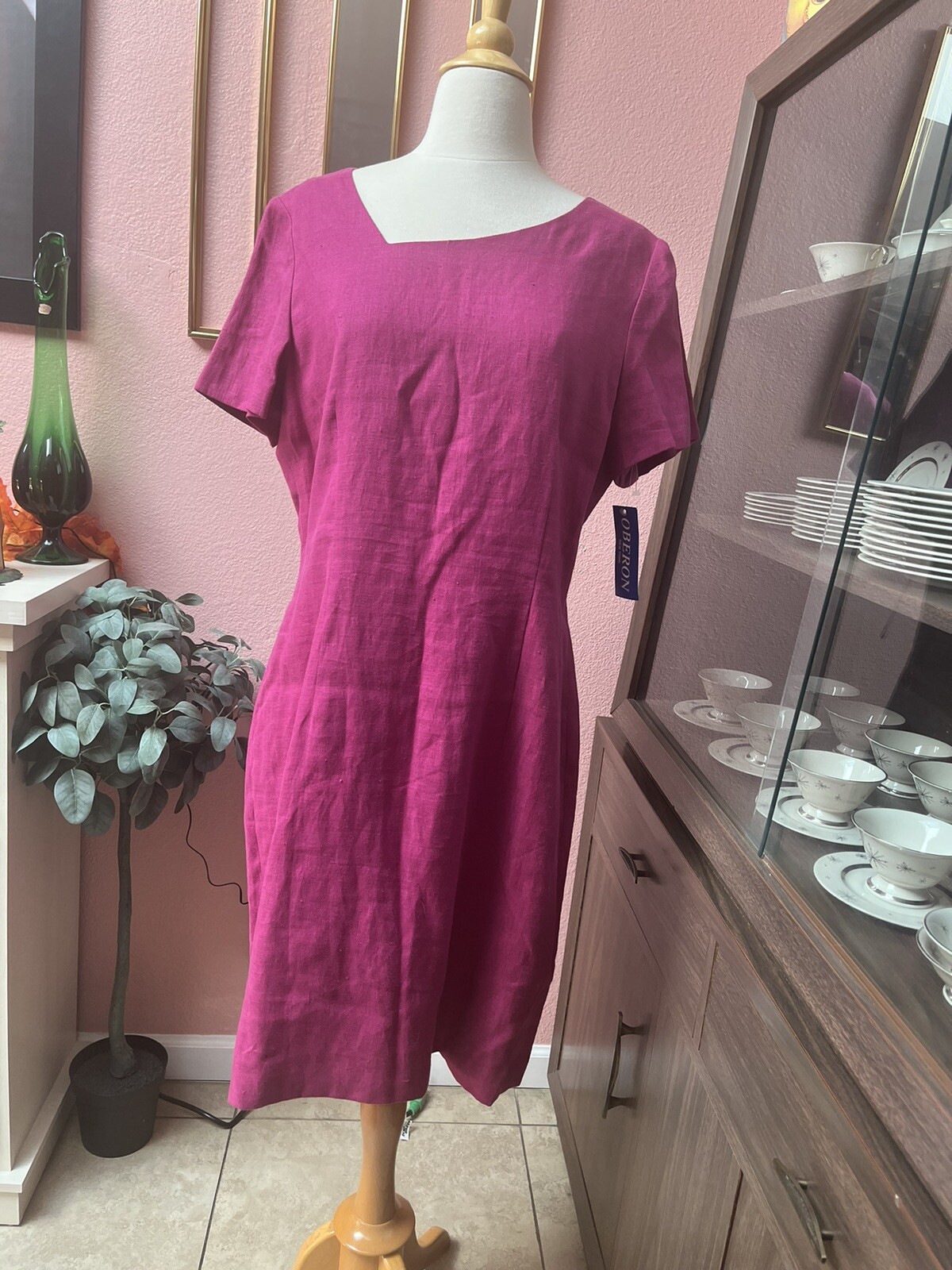 1980’s Deadstock Oberon NY | Fuchsia Sheath Dress | Size 14