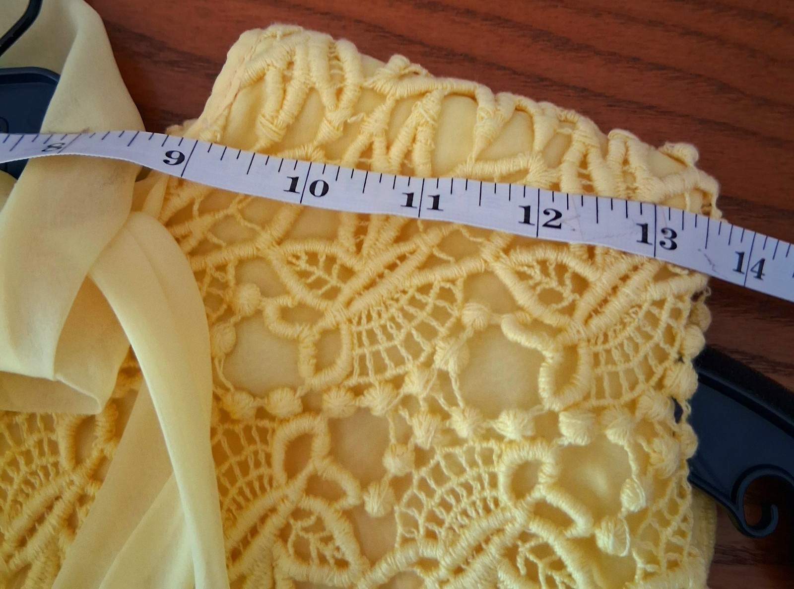 Vintage 60’s Jack Bryan Butter Yellow Floral Guipure Lace Overlay Shift XS (0-2)