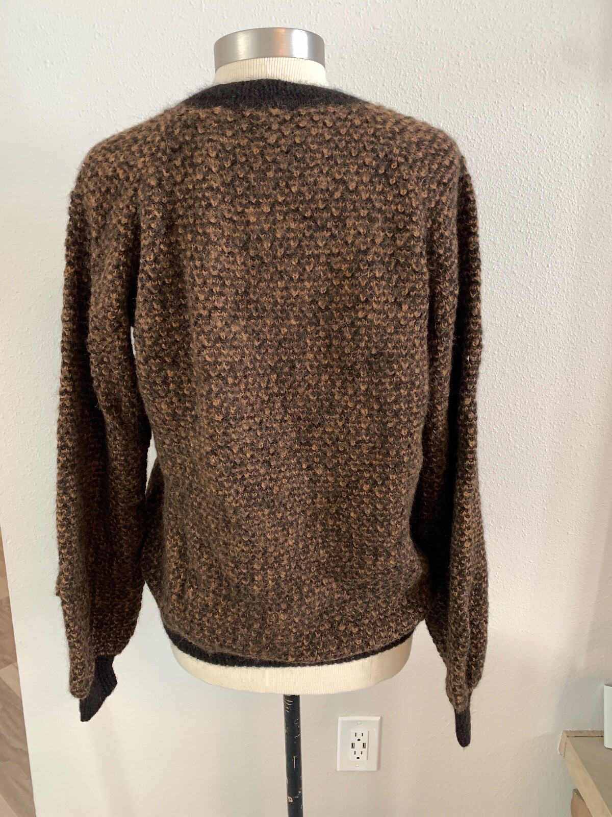 Vintage RED ROVER 100% Alpaca Sweater Hand Made Bolivia BROWN