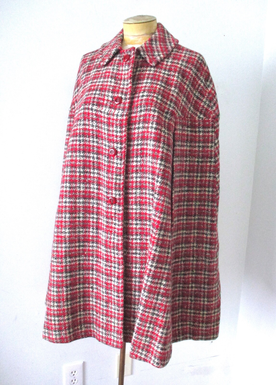 RARE Vtg 60s Pendleton Red Gray Black Houndstooth Tweed Button Cape Armholes M