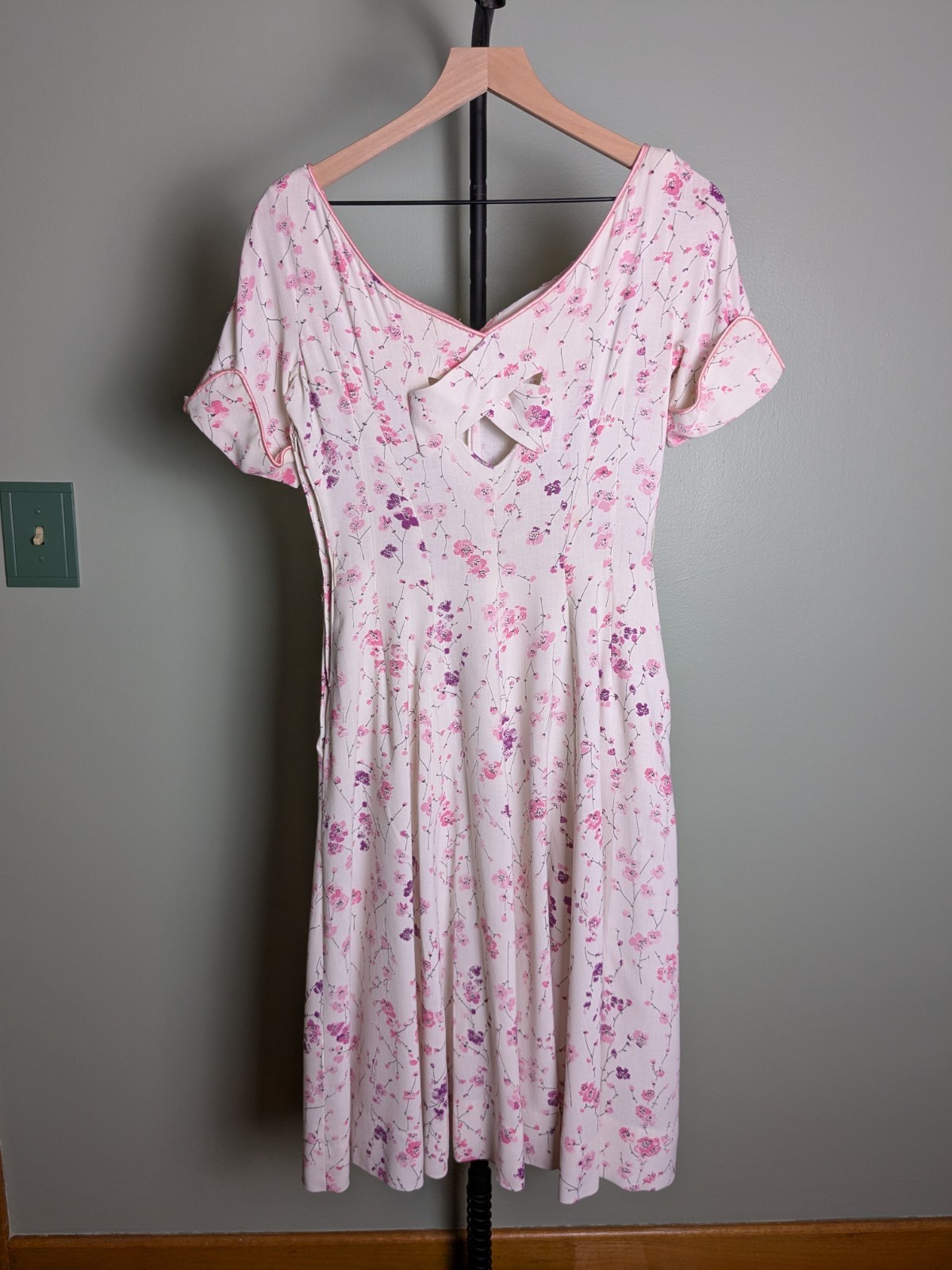 Vintage Handmade 1950s Fit Flare White Pink Linen Like Dress
