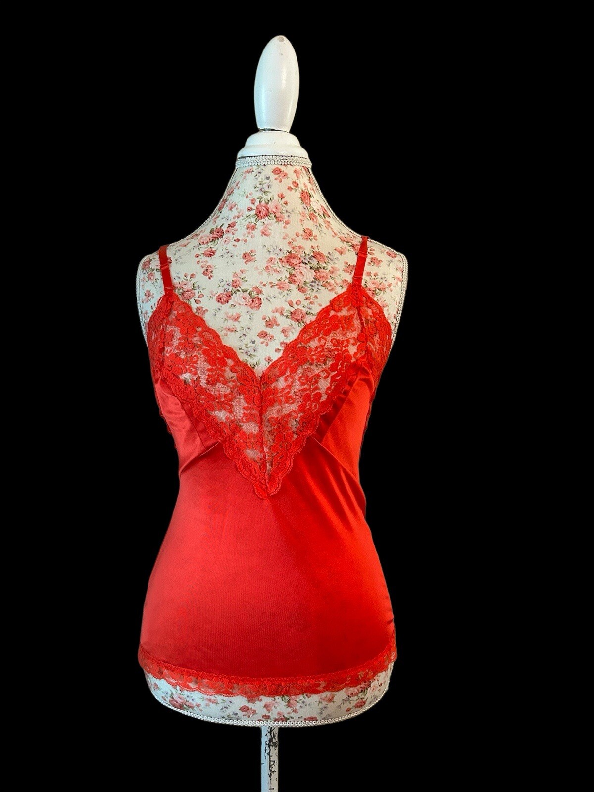 Vintage Camisole Wide Scalloped Lace Sexy Romantic Lingerie Glamcore Volup