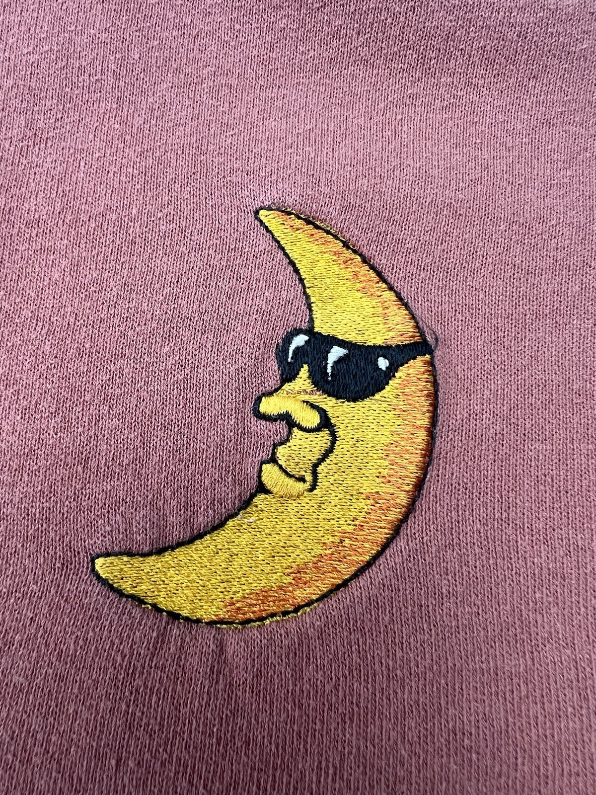VTG Sun & Moon With Sunglasses Embroidered 90s Women’s Crewneck Sweatshirt – M