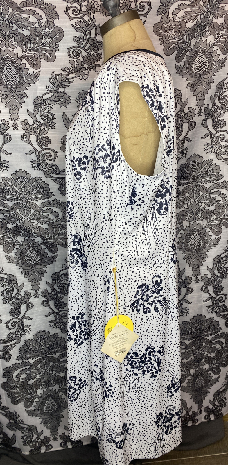 Vtg 1970s Dress Floral House Dress British Lady Union Label NWT Size 16 USA