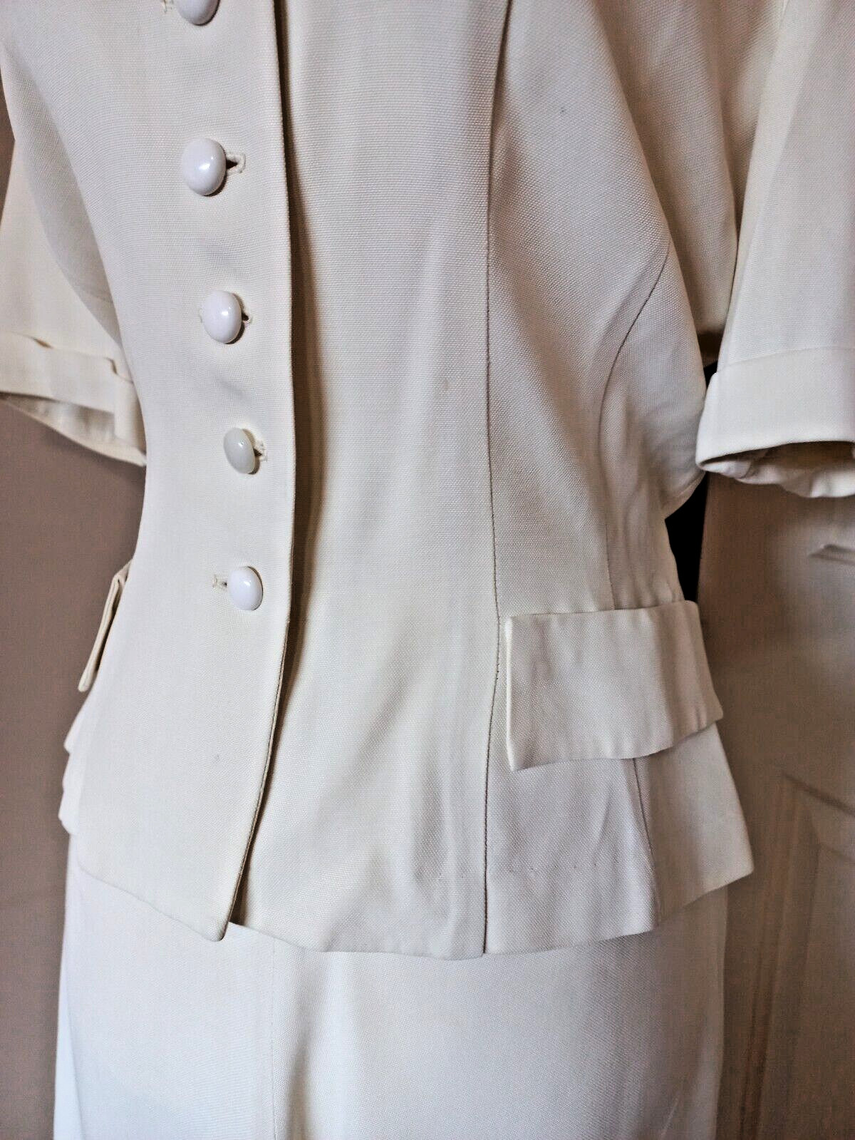 Vintage 1940s Ivory Rayon Old Hollywood Glamour Tailored Summer Skirt Suit S/M
