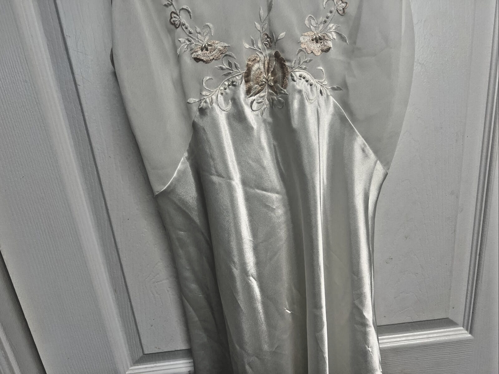 Intimo Amore vintage white satin beaded wedding nighty set Size S