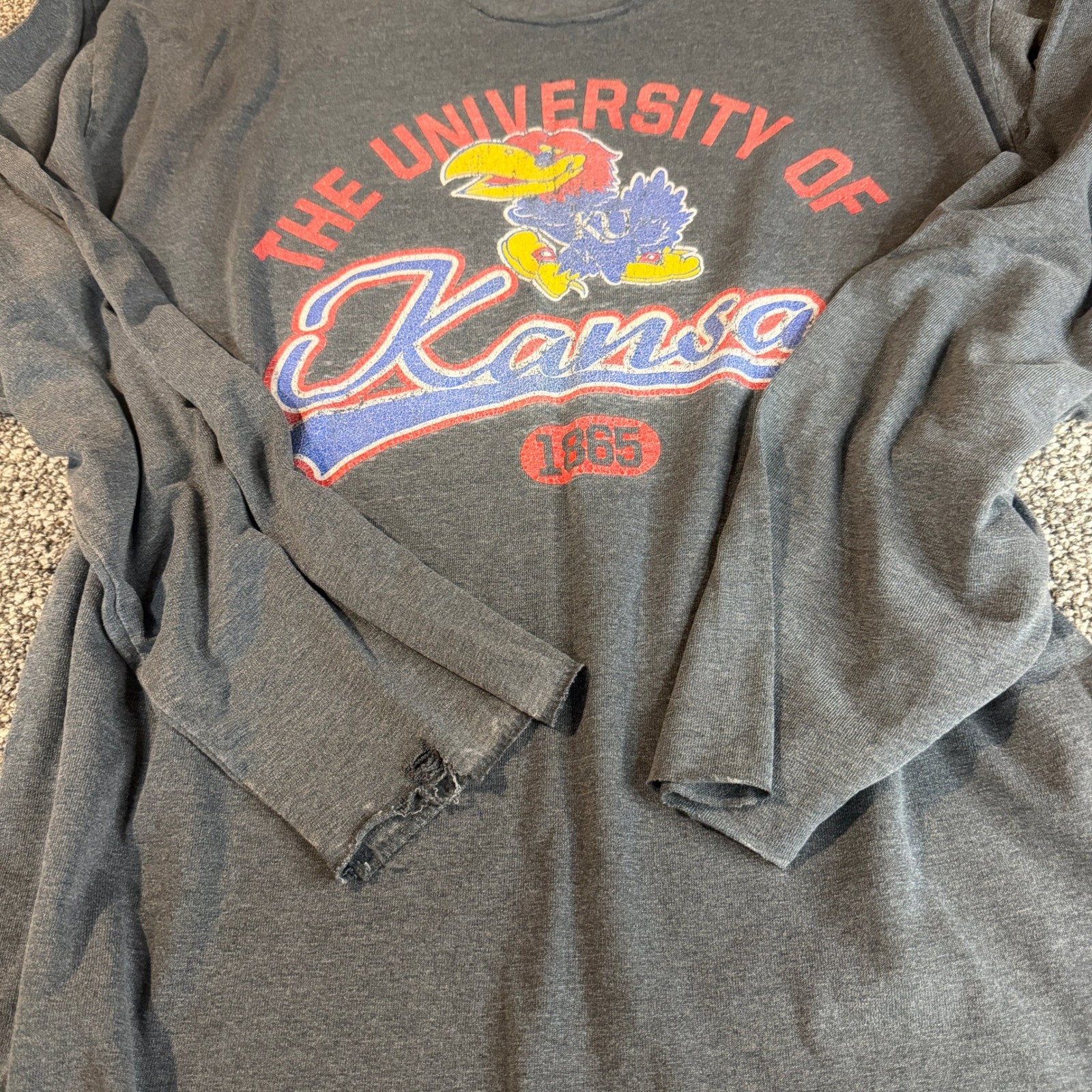 Vintage University of Kansas Jayhawks Distressed Long Sleeve T-Shirt Gray KU L