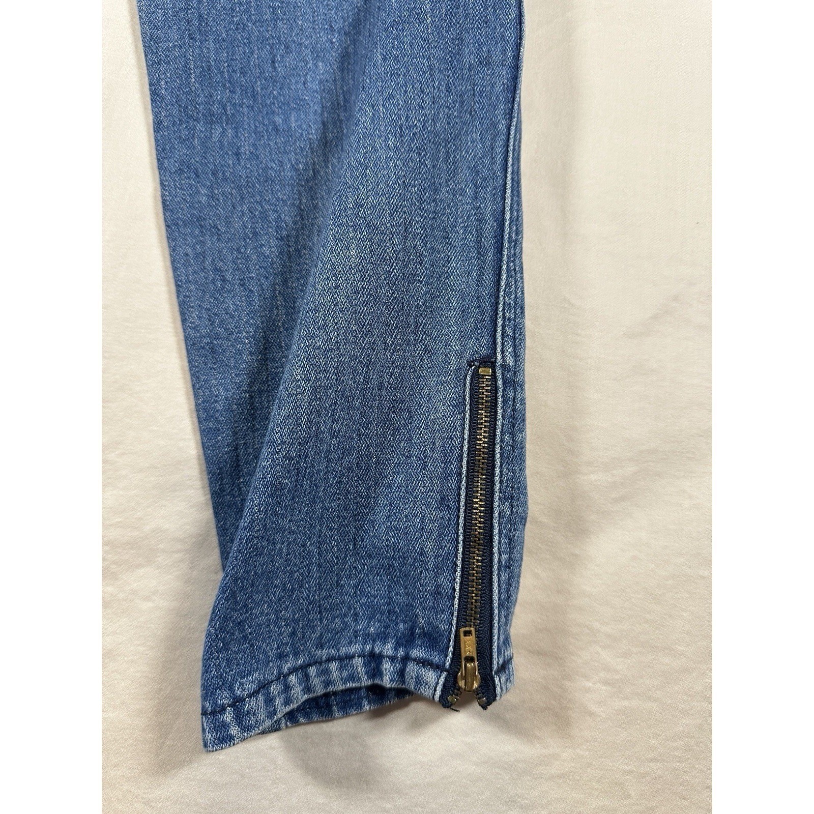 Vintage Jordache High Waisted Tapered Leg Blue Denim Jeans Ankle Zip 24 Waist 28