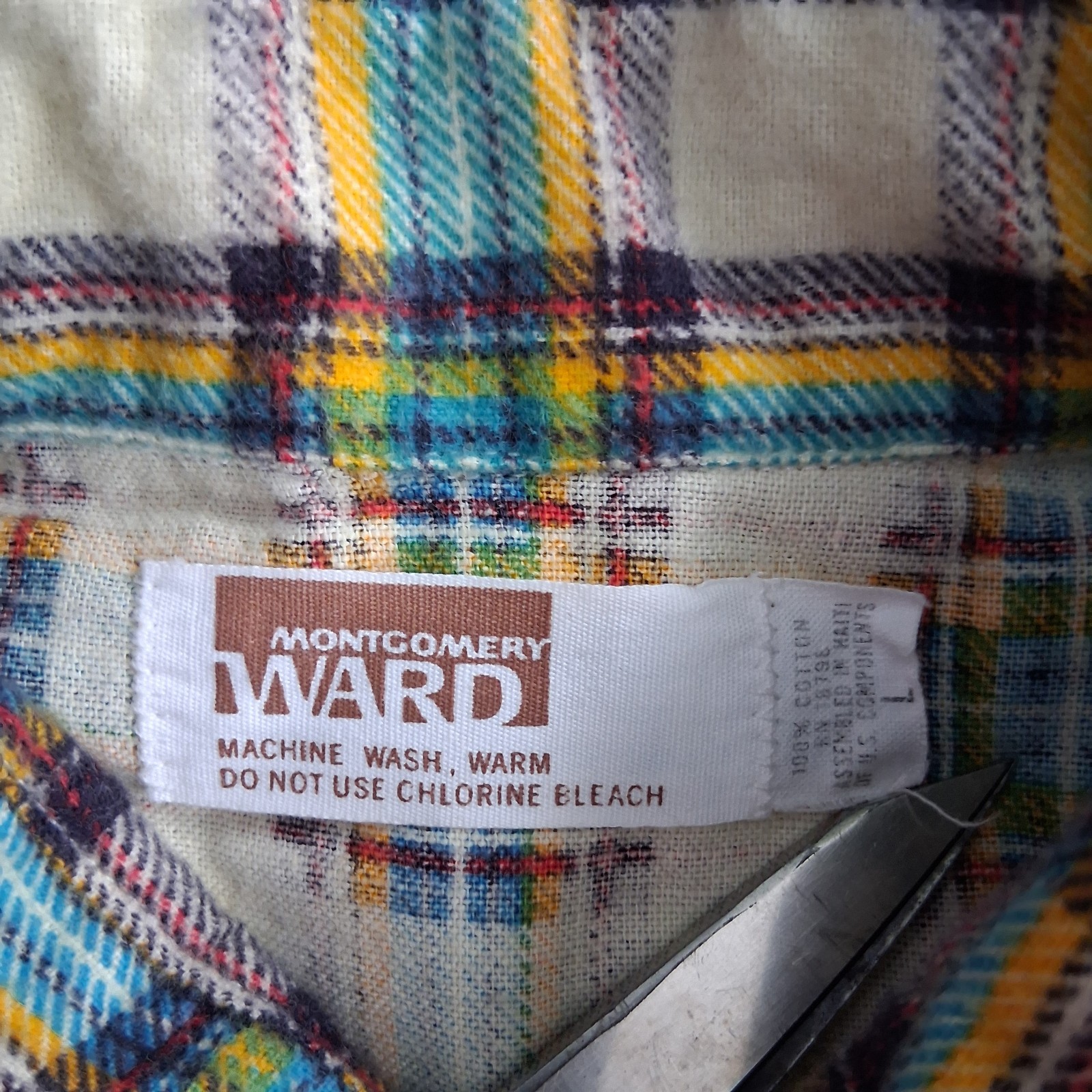 Vtg 70s Montgomery Ward Plaid Flannel Shirt | Retro Blue Yellow White Grunge L