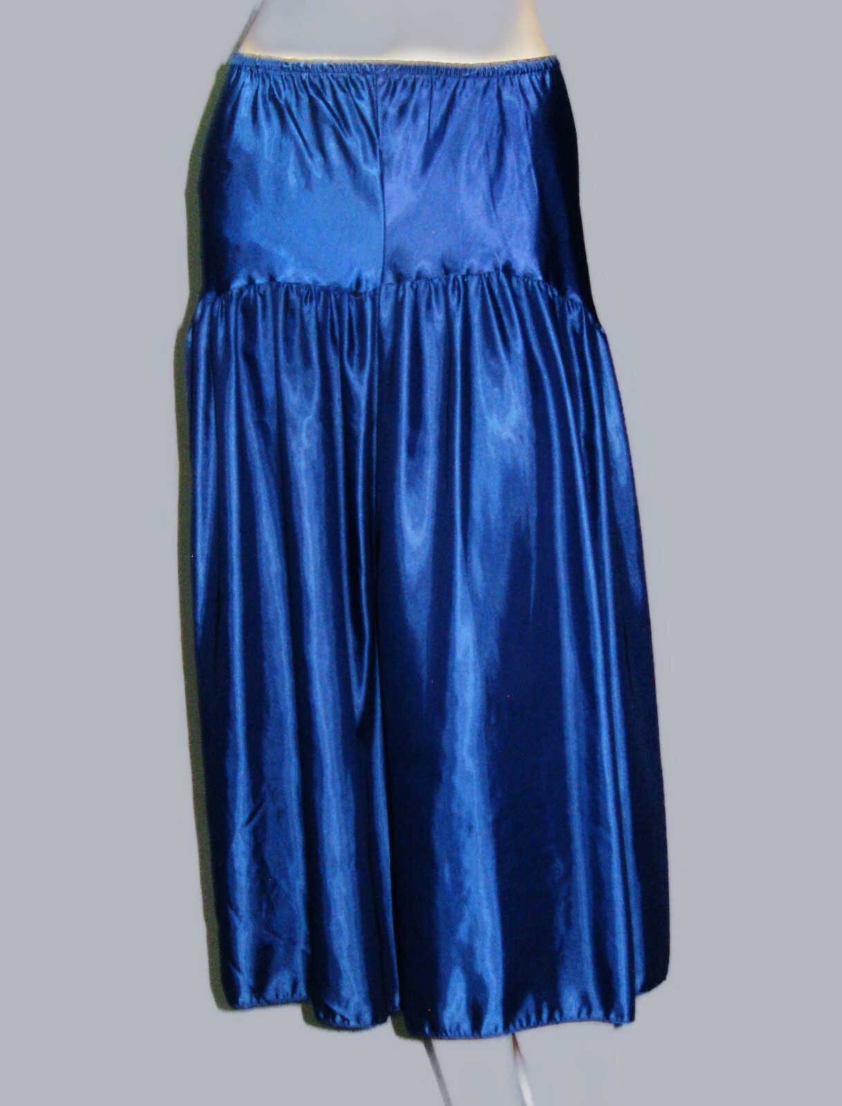 EmbellyShmentz~Vintage Shiny Plush Satin 2 Pc Slip Set Half Slip Med Cami Sz 38