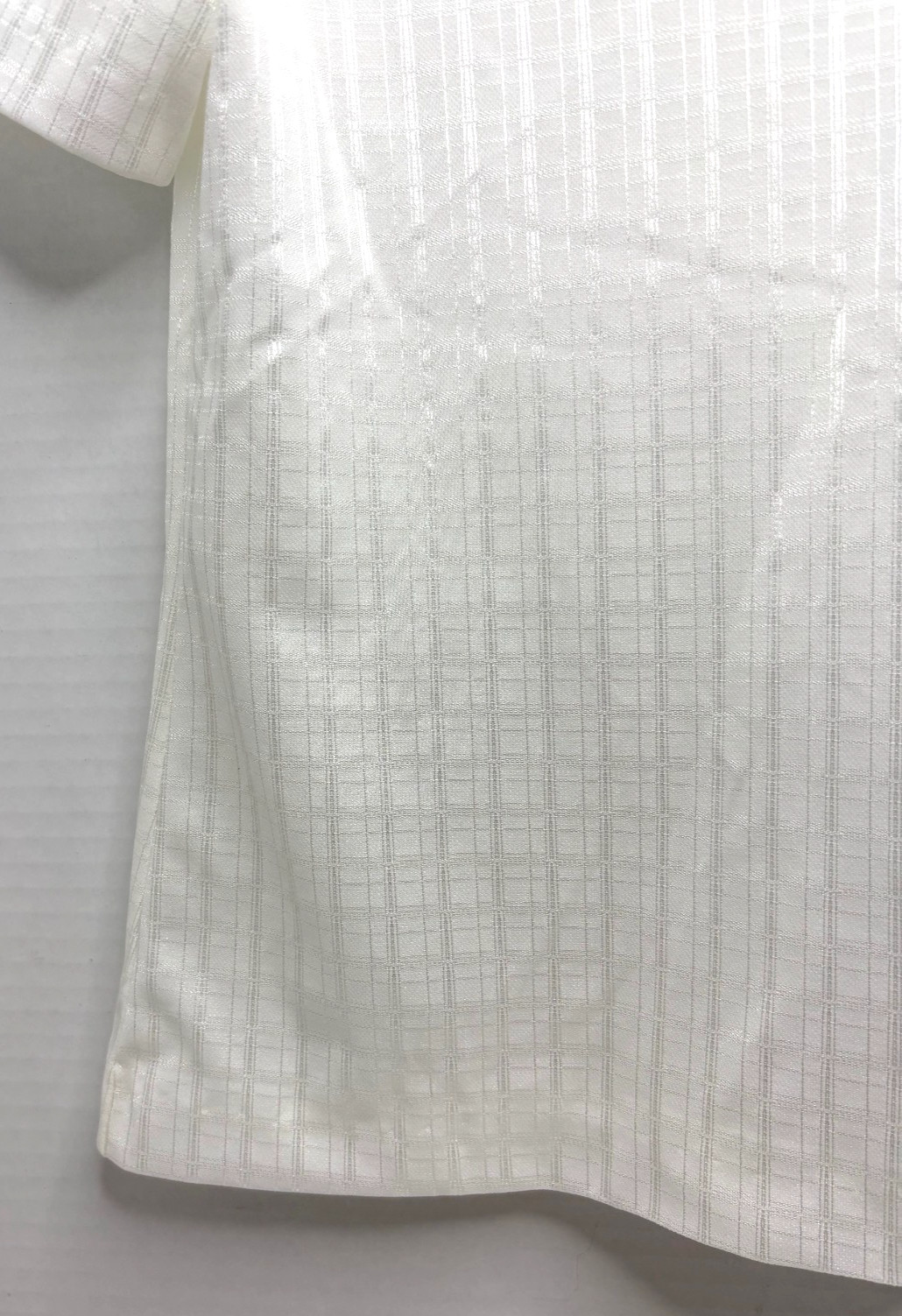 Vintage 1970s/1980s Satiny Stripe Short Sleeve White Blouse