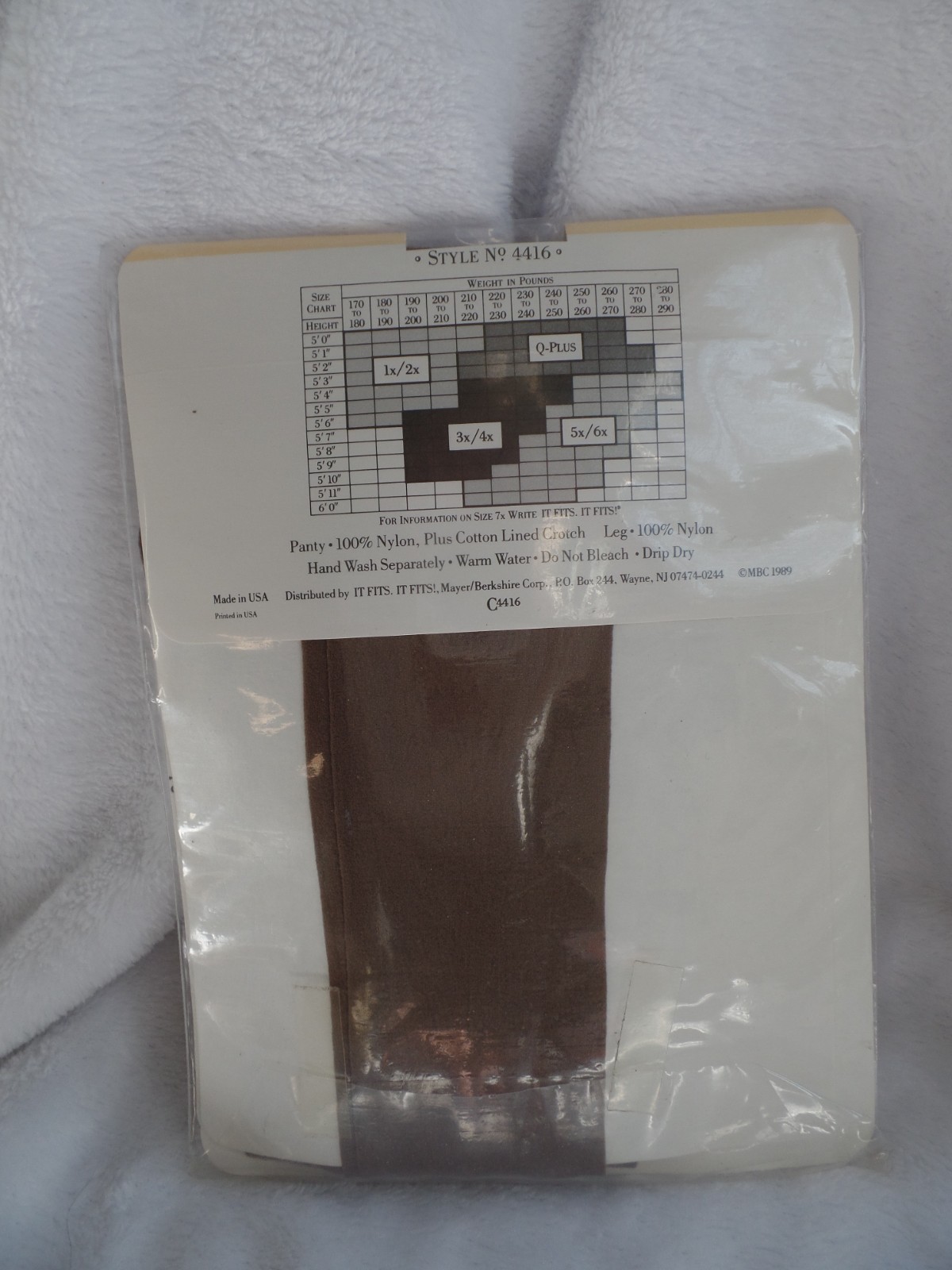 Vintage 1989 Berkshire It Fits. It Fits! Pantyhose Nylons Queen Pale Taupe 3x-4x