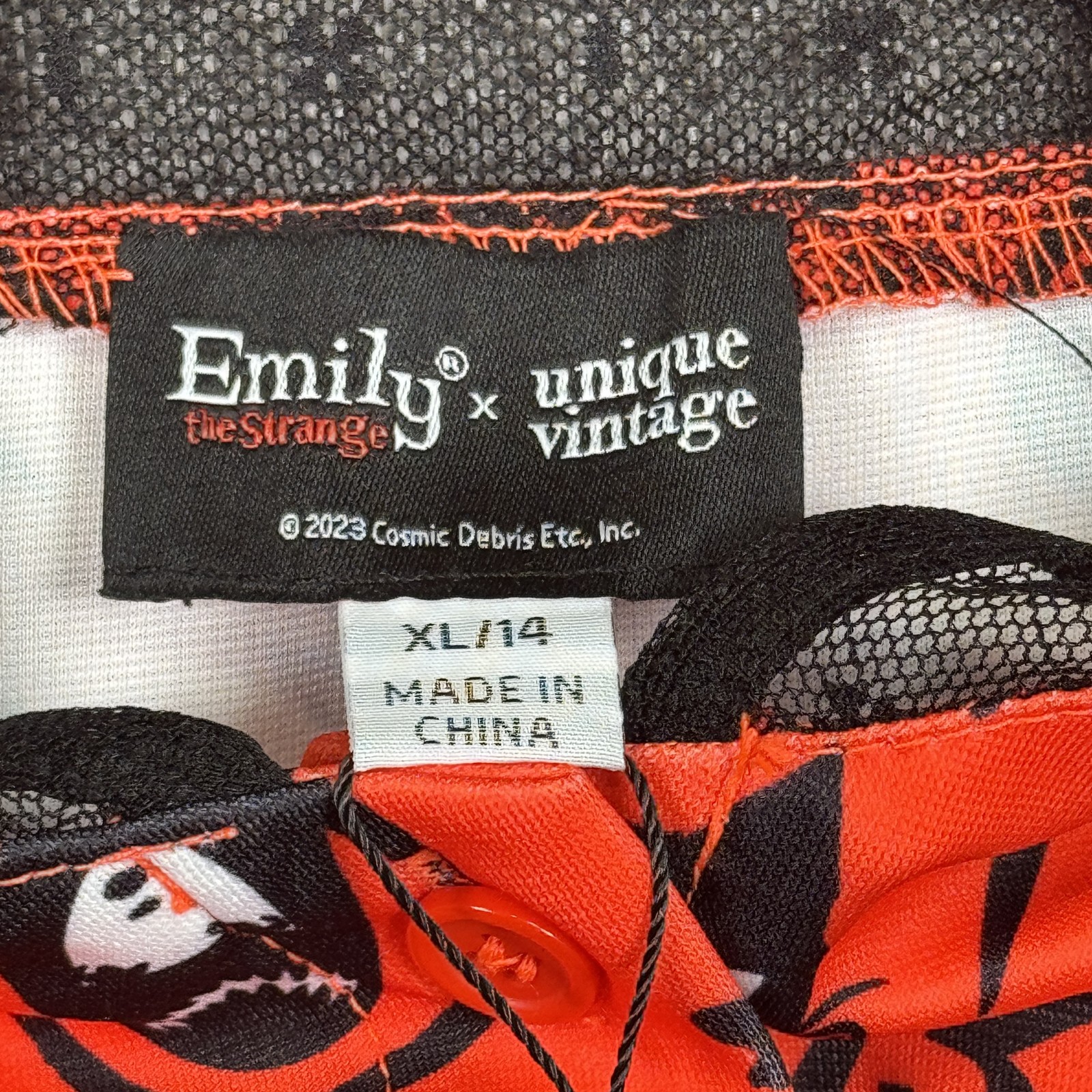 Emily the Strange x Unique Vintage Women’s Red Black Skull Bat Mesh Top XL 14