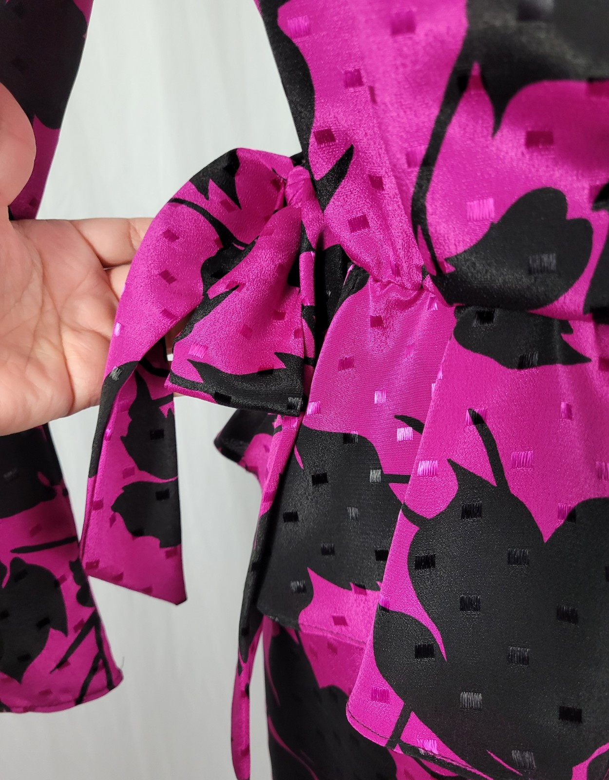 Vintage Jody of CA Pink & Black Faux Wrap Dress w Peplum & Tie Back Size 3/4