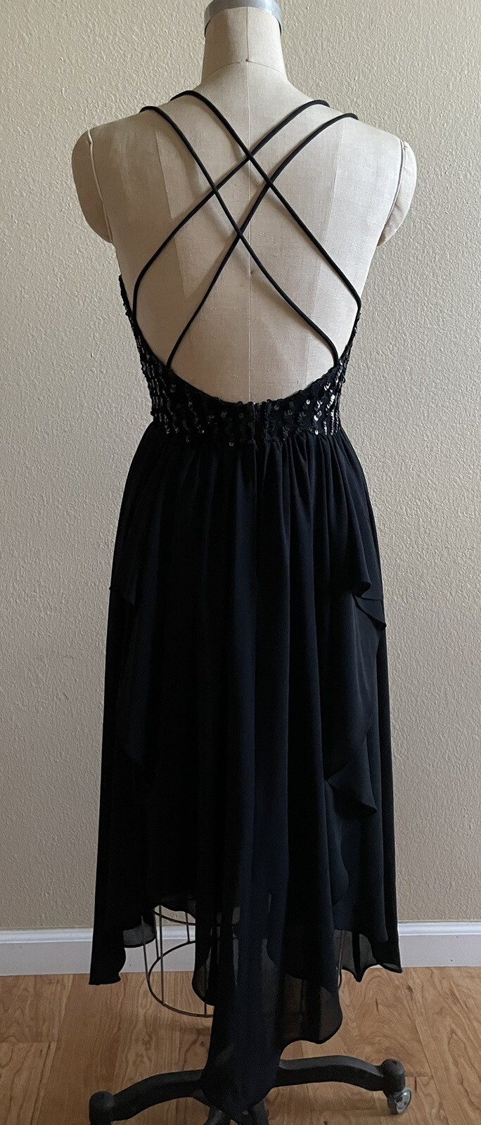 80’s Climax David Howard sz 7/8 Black Sequin open back waterfall skirt EUC Dance
