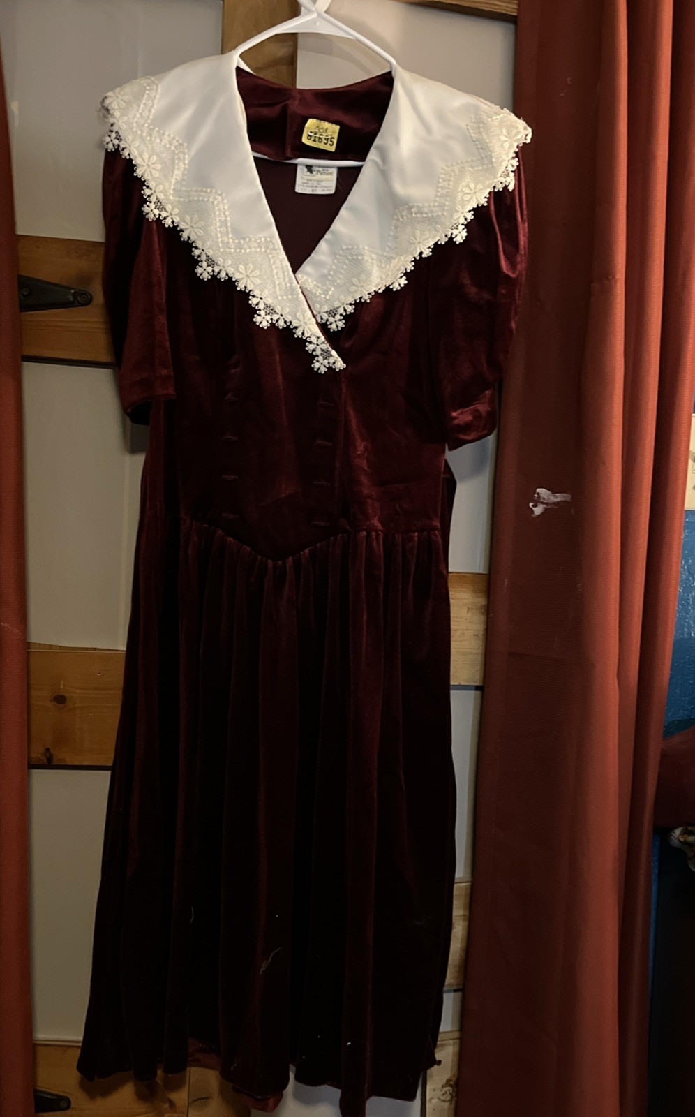 Vintage 80s Pretty As A Picture Burgundy Velvet Dress Size 10 Peasant style