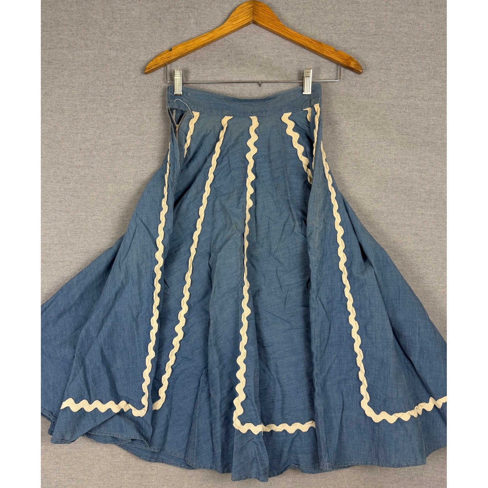 Vintage 50s Blue Chambray Rickrack Trim Circle Skirt High Waist Metal Zipper
