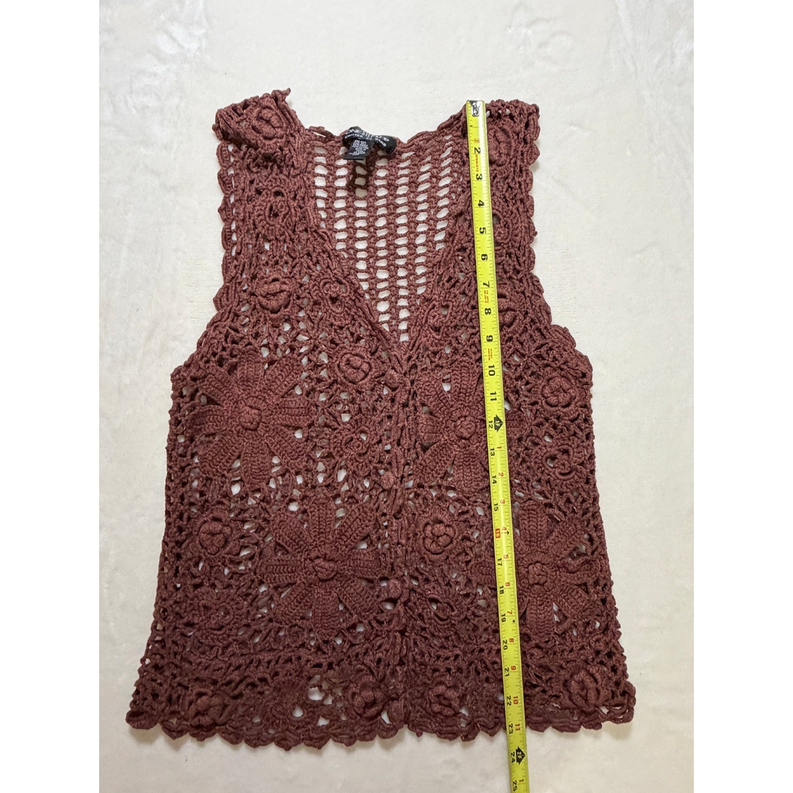 One Step Up Brown Vintage Hand Crocheted Floral Vest Women One Size Excellent