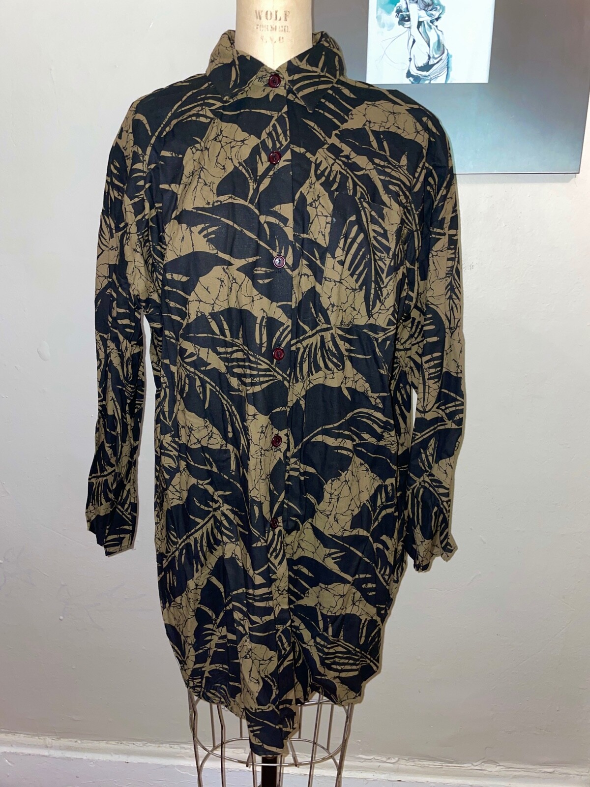 VTG 90’S BLACK&TAN COTTON PALM PRINT OVERSIZED LAGEN LOOK BUTTON UP SHIRT*M/L