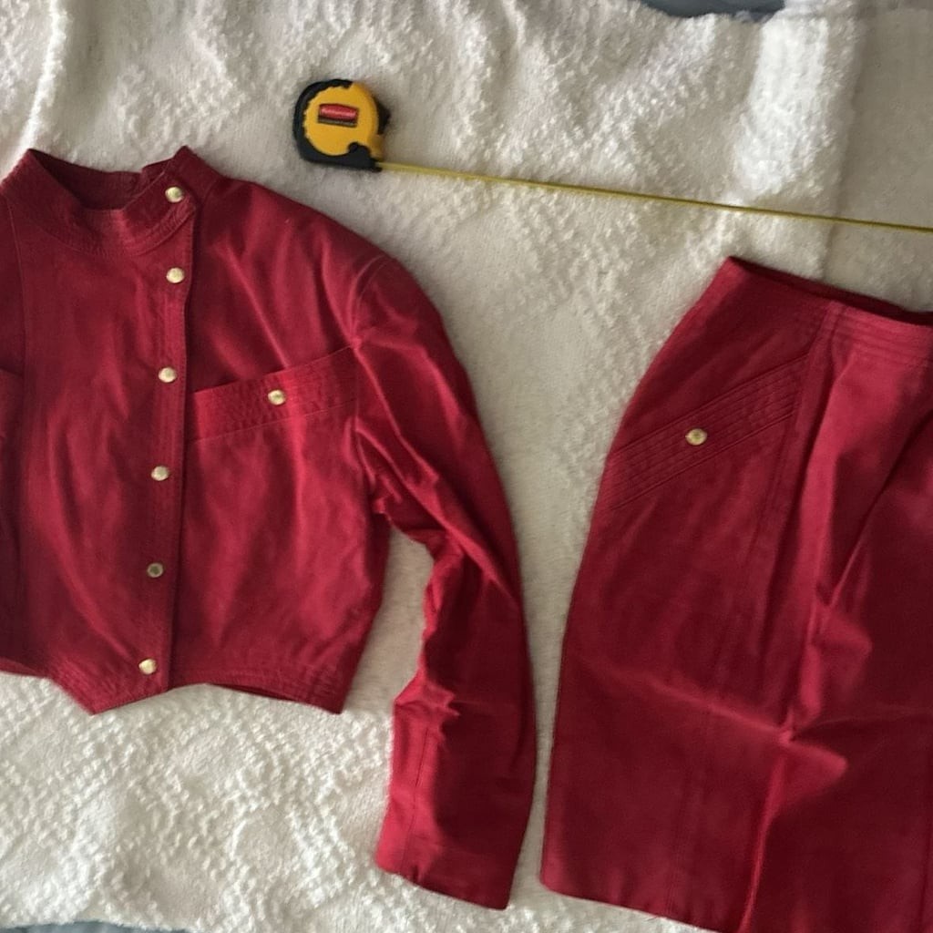 Berman’s Vintage Two-Piece Red Leather Cropped Jacket & Skirt Set Sz 6 A626