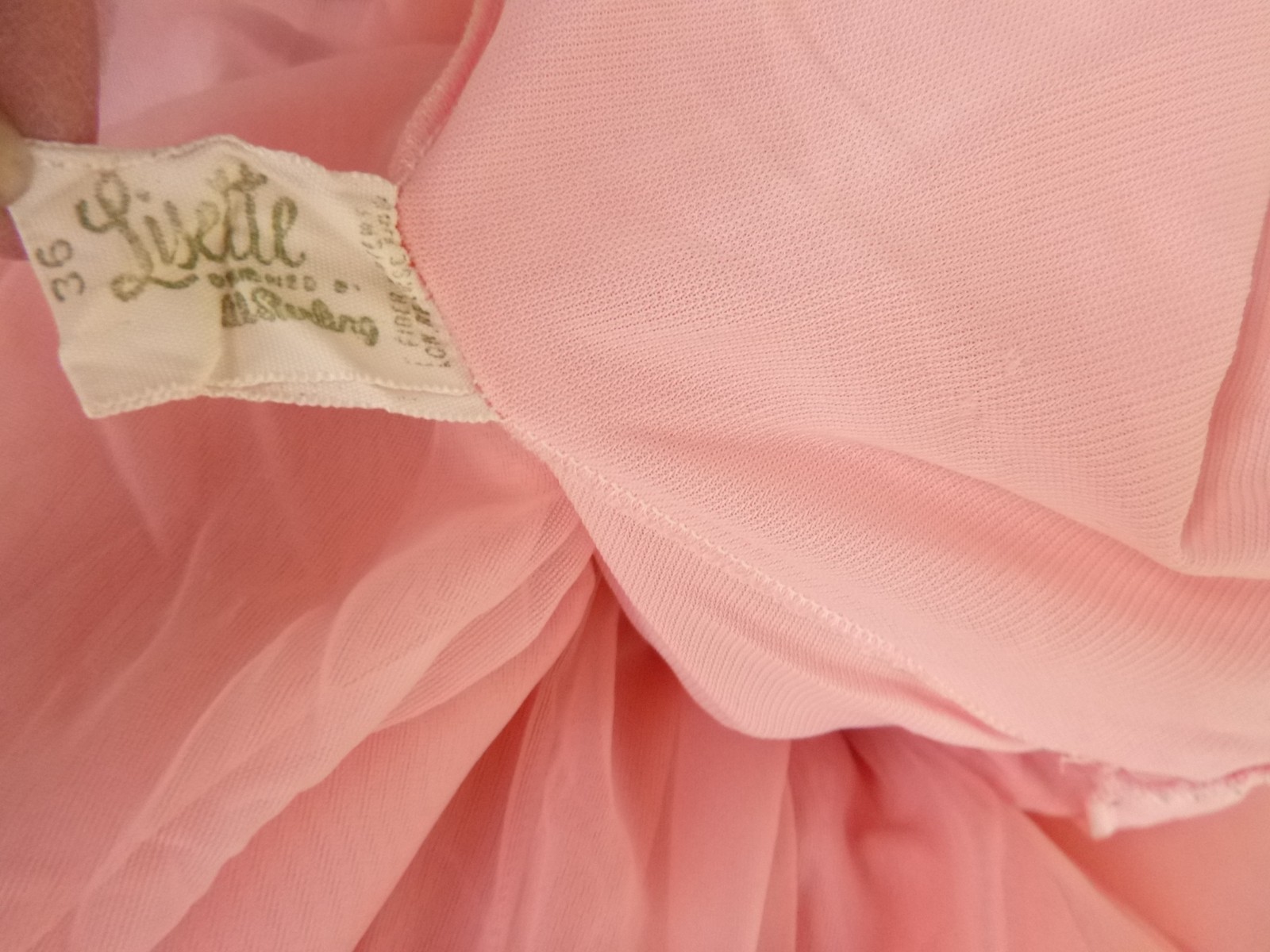 Vintage Lisette Nightgown Peignoir pink chiffon lace trim sz 36