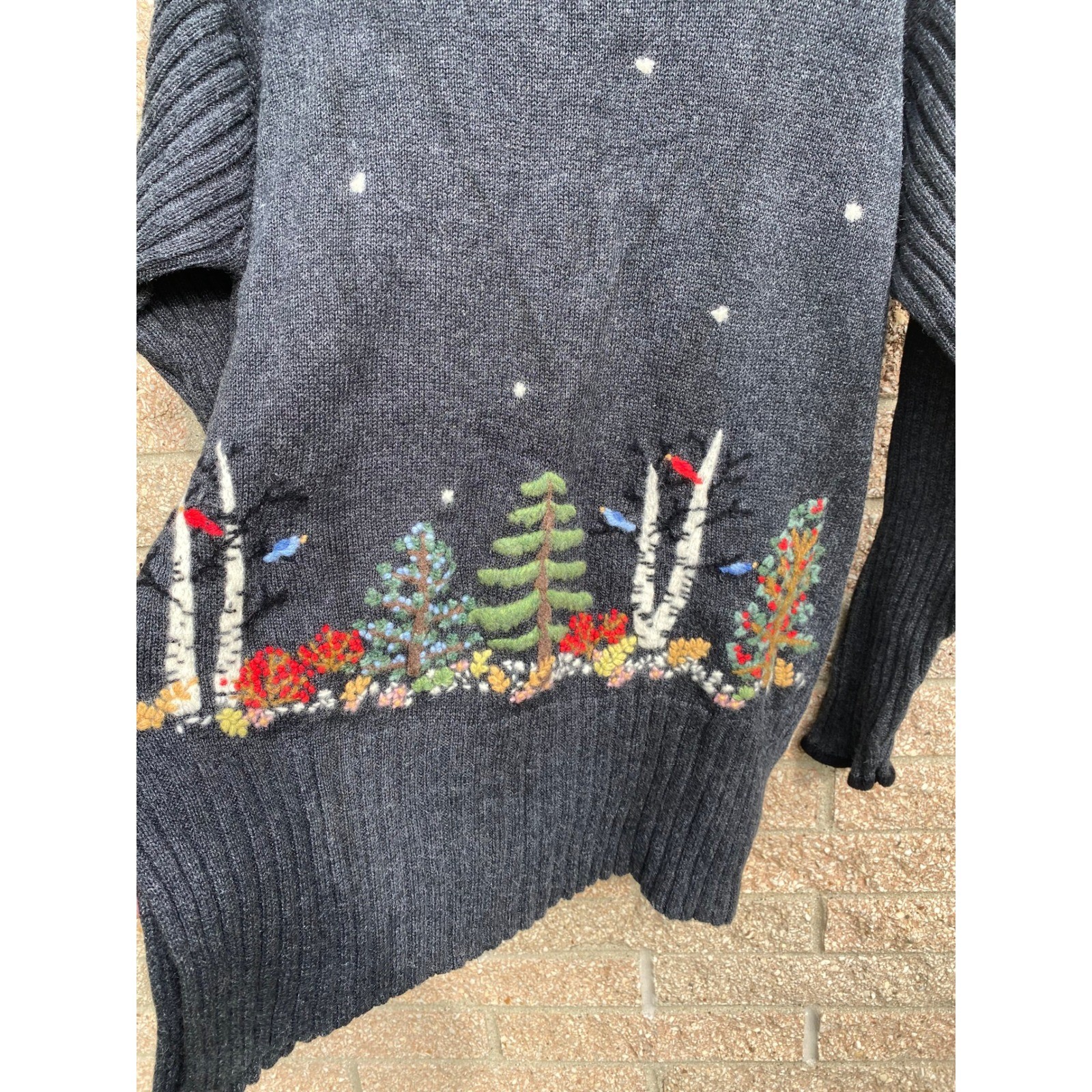 Vintage Embroidered Forest Gray Sweater Large Heritage Cottage Scandigirl Granny
